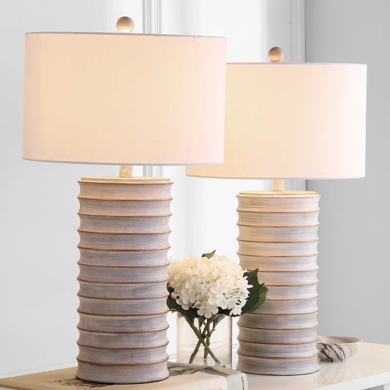 Poppy Resin Table Lamp