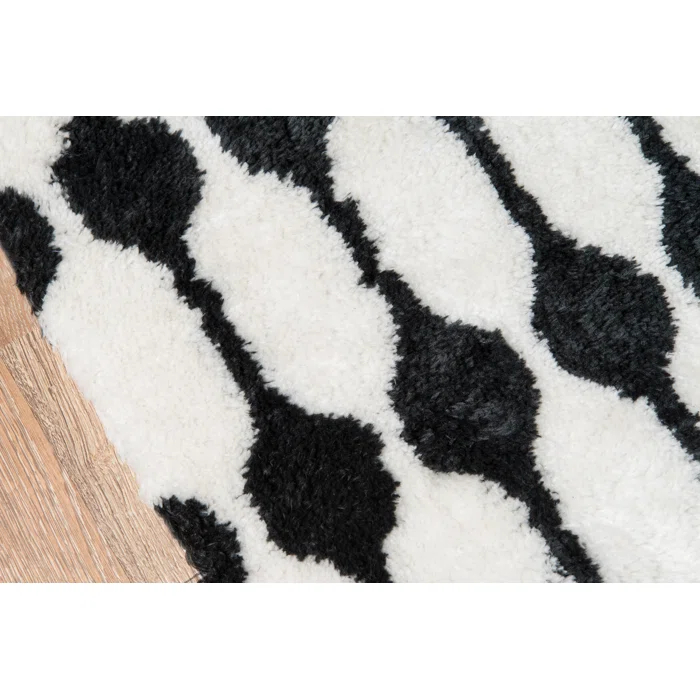 Geometric Handmade Black/Ivory Area Rug