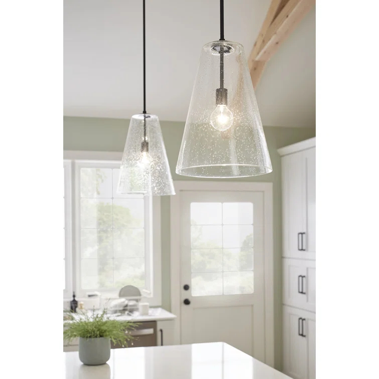 Evanne 1 - Light Single Pendant