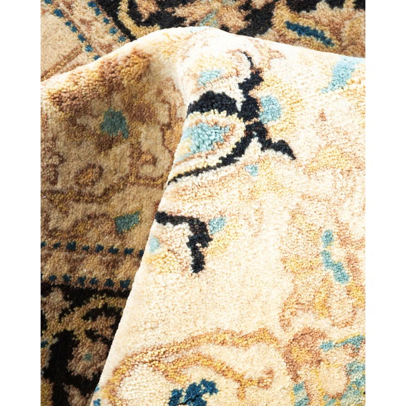 Classic One-of-a-Kind 3' 2" X 5' 5" Hand Knotted Area Rug