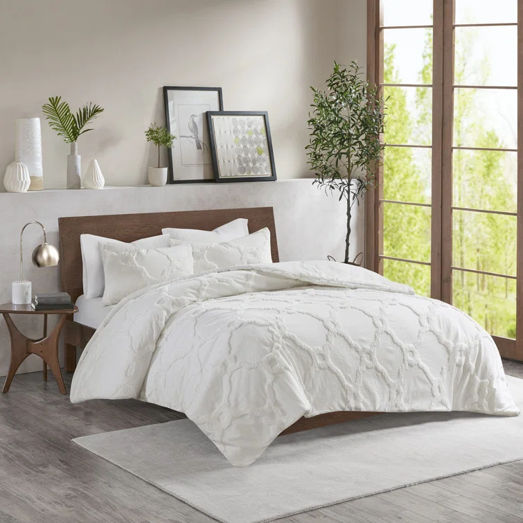 Pacey 3 Piece Tufted Cotton Chenille Comforter Set
