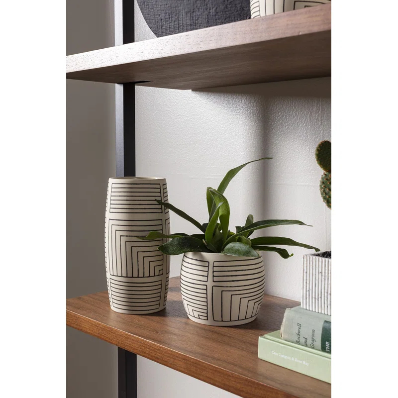 Dubai Handmade Ceramic / Porcelain Table Vase