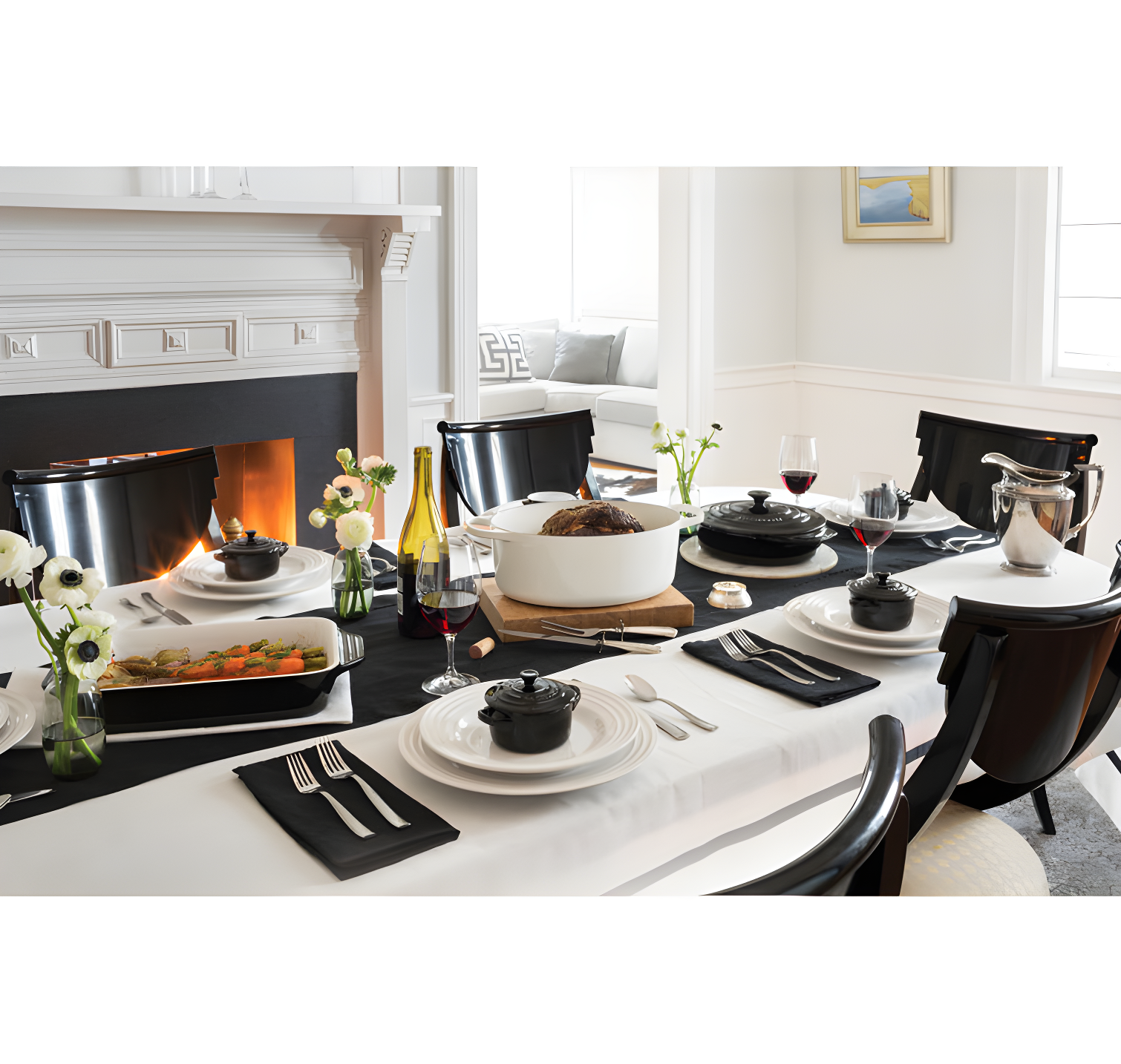 Le Creuset Enameled Cast Iron Oval Dutch Oven with Lid