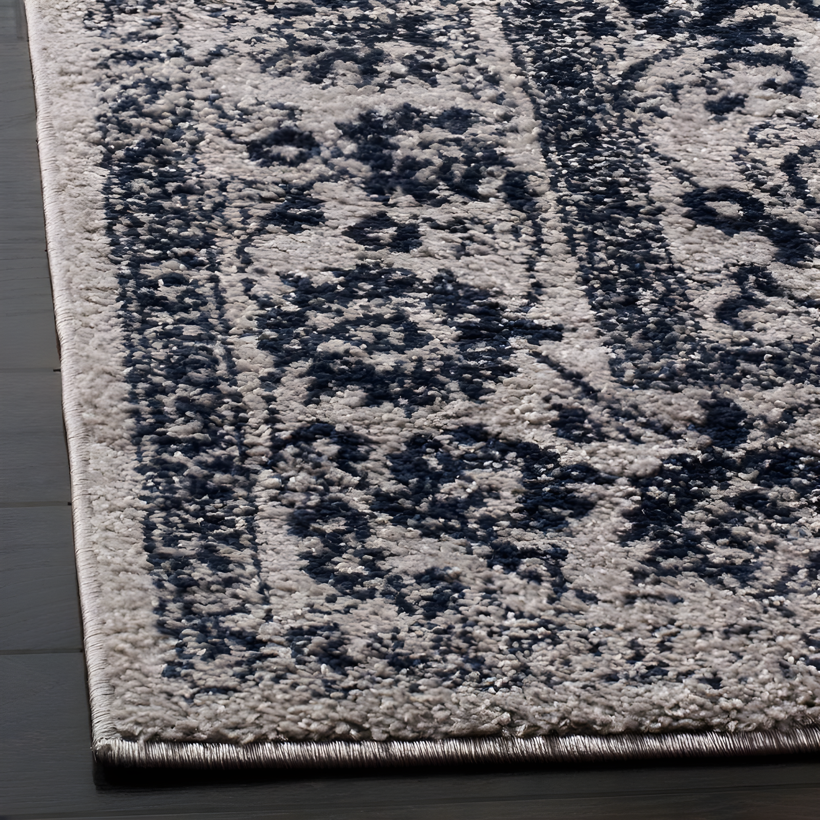 Adirondack ADR109 Machine Made Indoor Runner - Grey/Navy - 2'-6"x6' - Safavieh