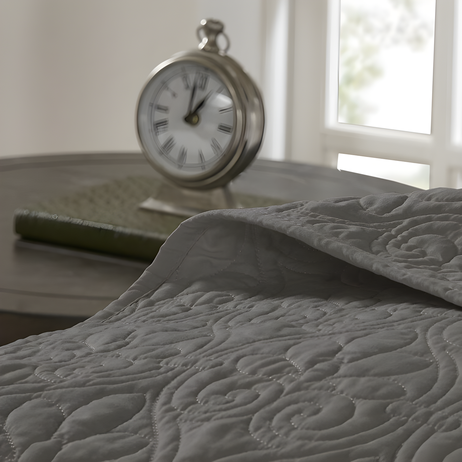 Quebec Reversible Bedspread Set