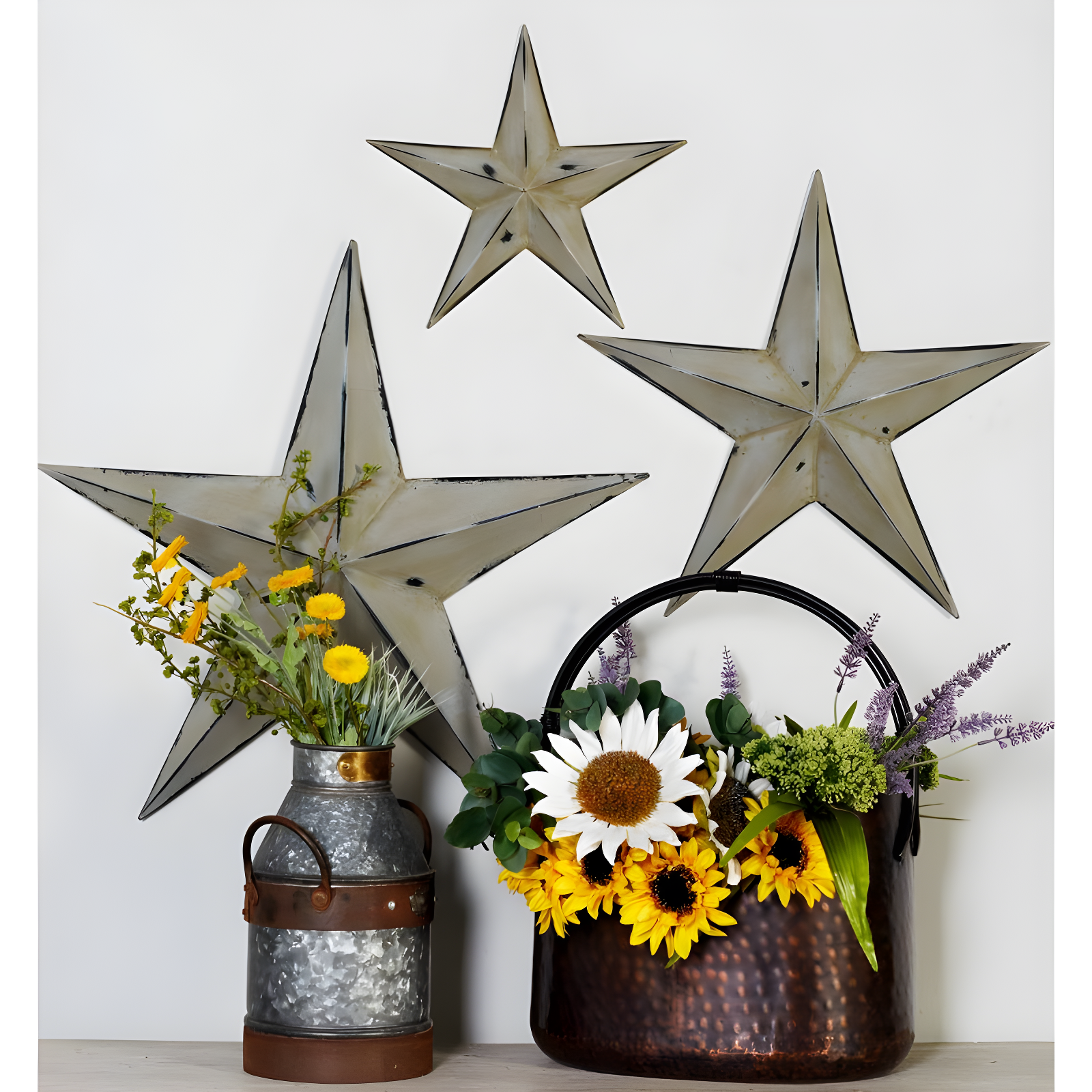 Olivia & May Set of 3 Metal Stars Indoor Outdoor Wall Decors Light Brown : Iron Frame, Farmhouse Style, Vertical Orientation