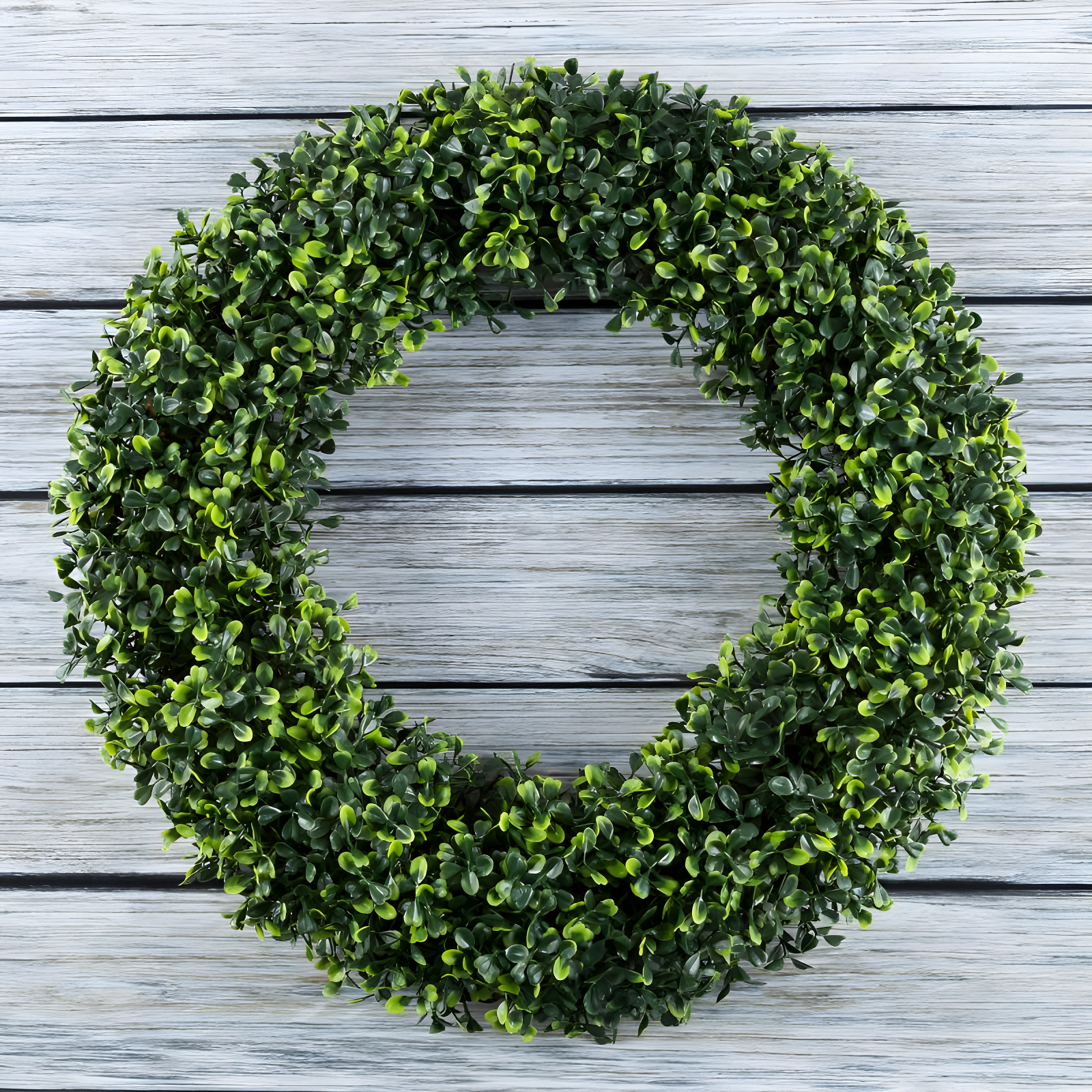 Pure Garden 19.5" Faux Greenery Artificial Boxwood Wreath
