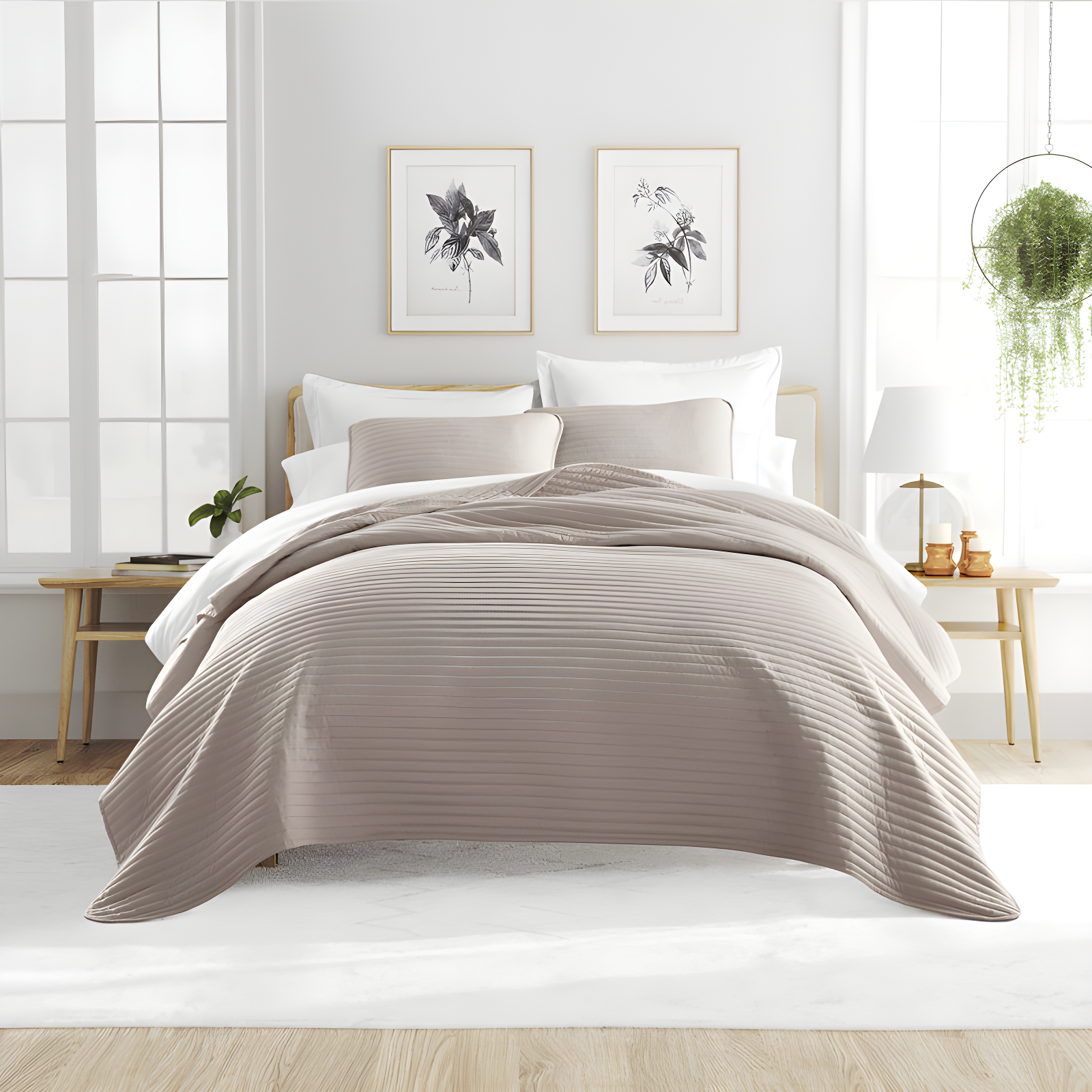 Becky Cameron Lightweight All Season Stripe Stitch Quilt Set with Shams