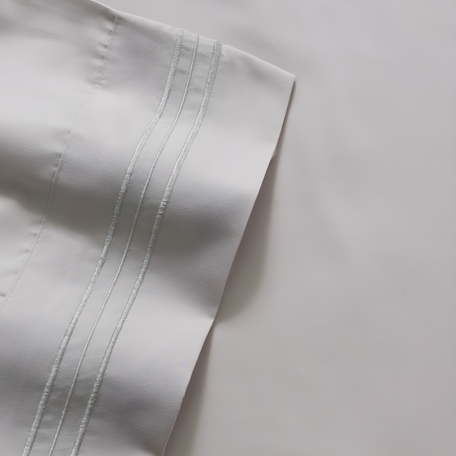 Sweet Home Collection 18-24" Extra Deep Pocket Ultra Soft Microfiber Solid Sheet Set