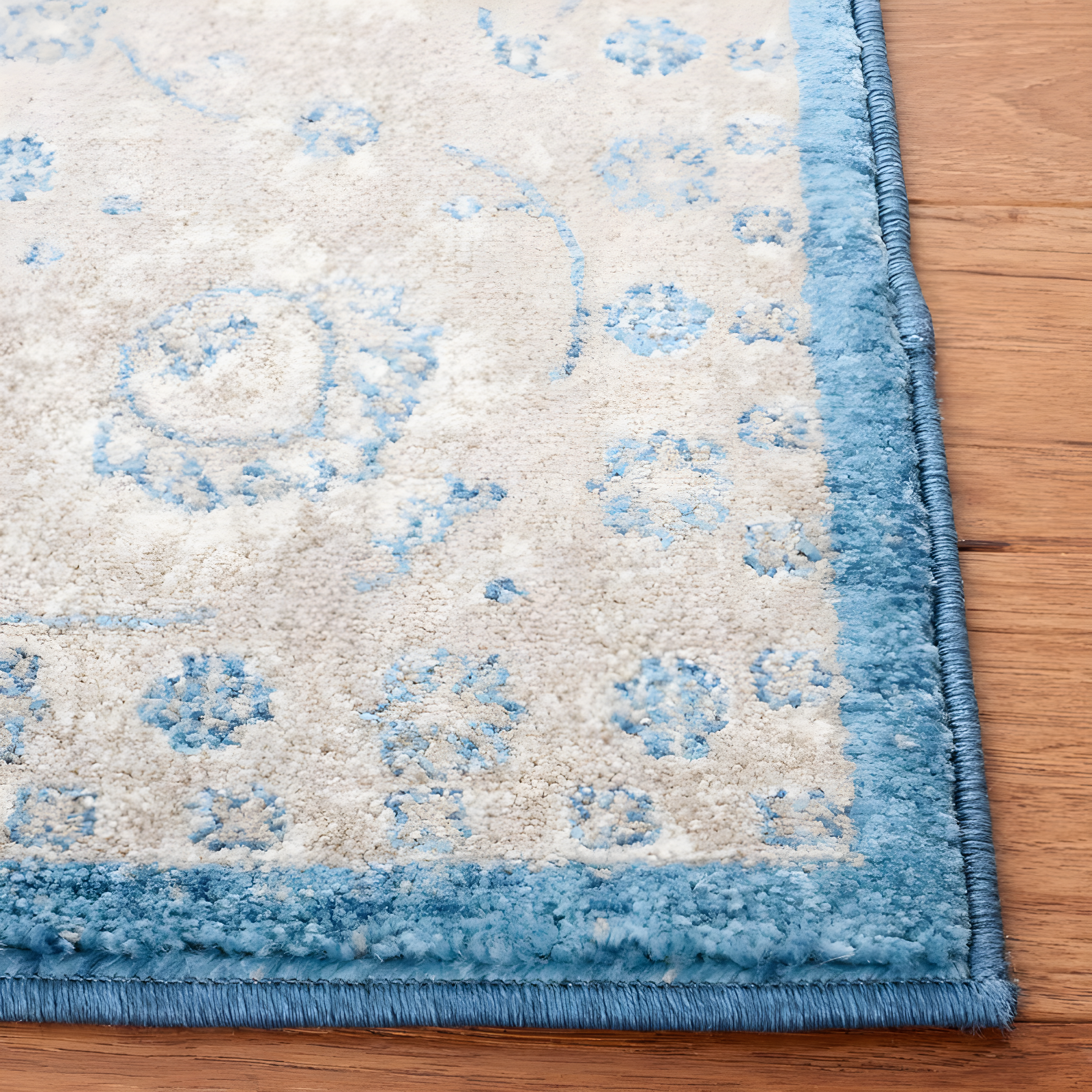 Sofia SOF330 Power Loomed Area Rug - Blue/Beige - 3'x5' - Safavieh.