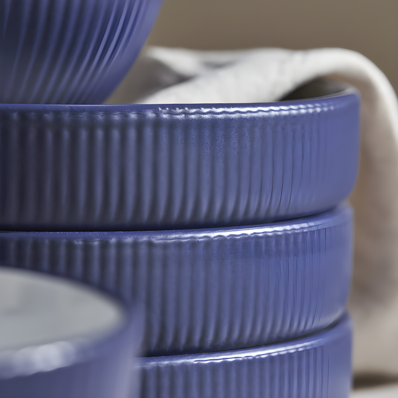 Christian Siriano Larosso 12-Piece Dinnerware Set with Dinner Bowls and Pasta Bowls, Stoneware