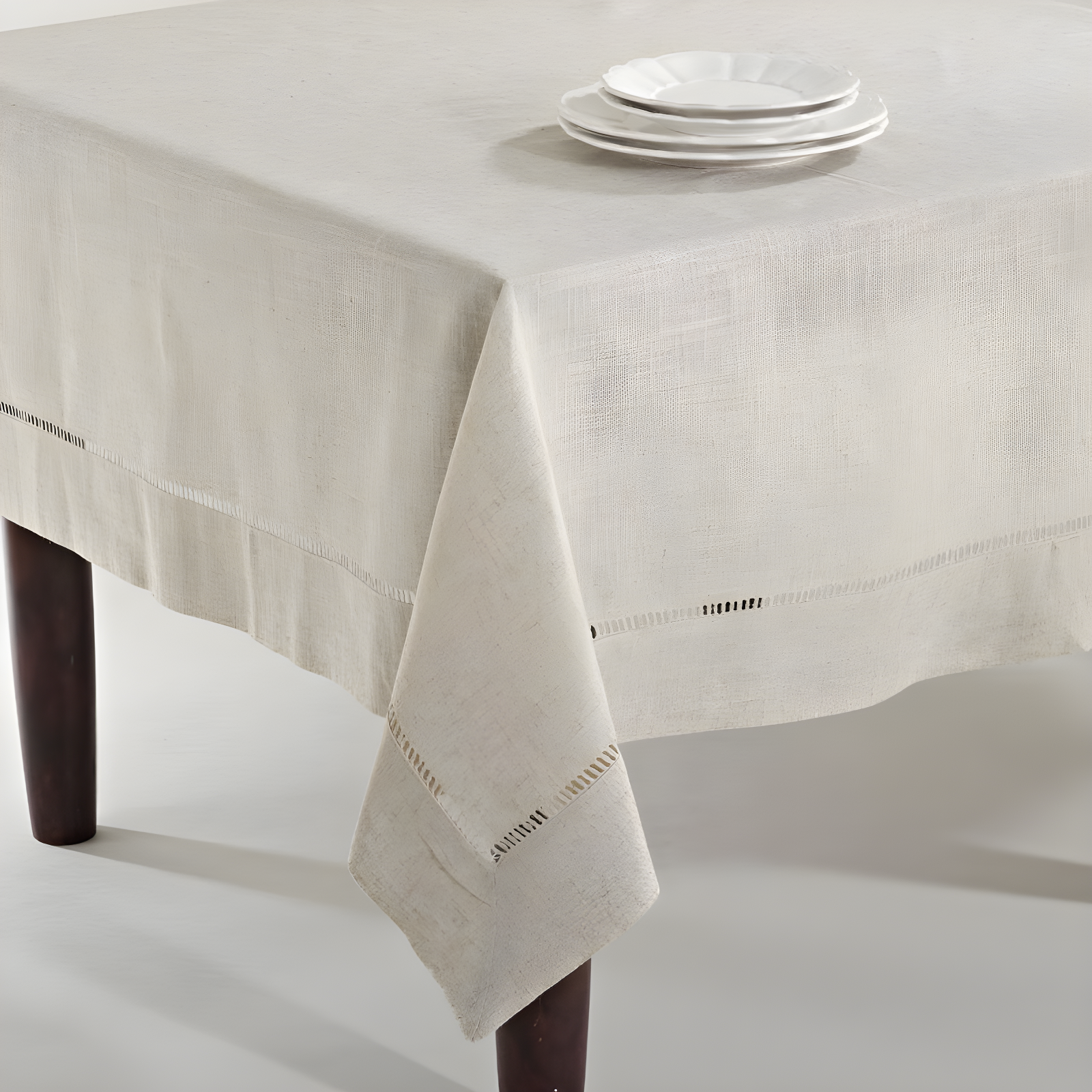 Saro Lifestyle Natural Toscana Tablecloth With Hemstitched Border, Natural, 65" x 104"