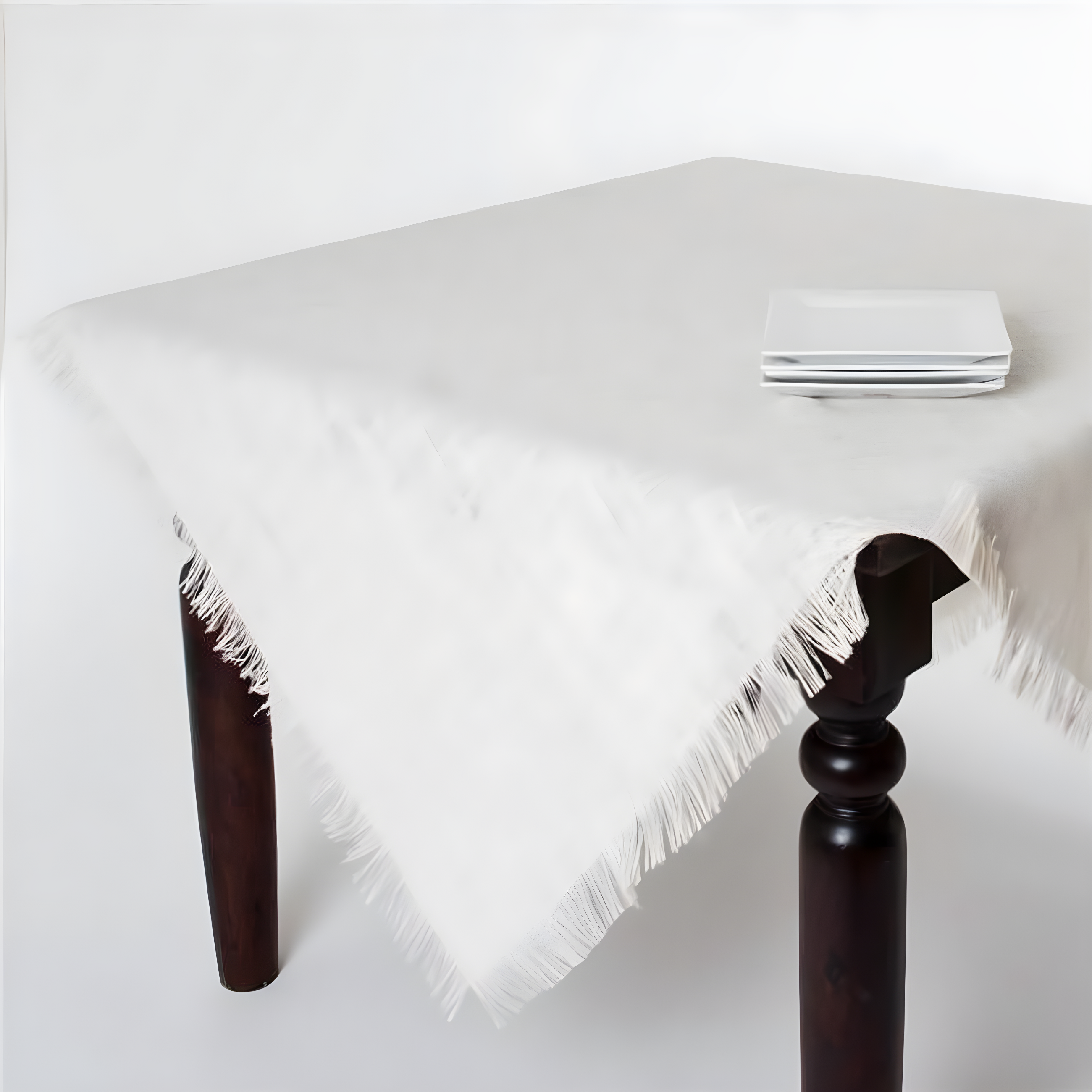 Saro Lifestyle Fringed Burlap Design Tablecloth