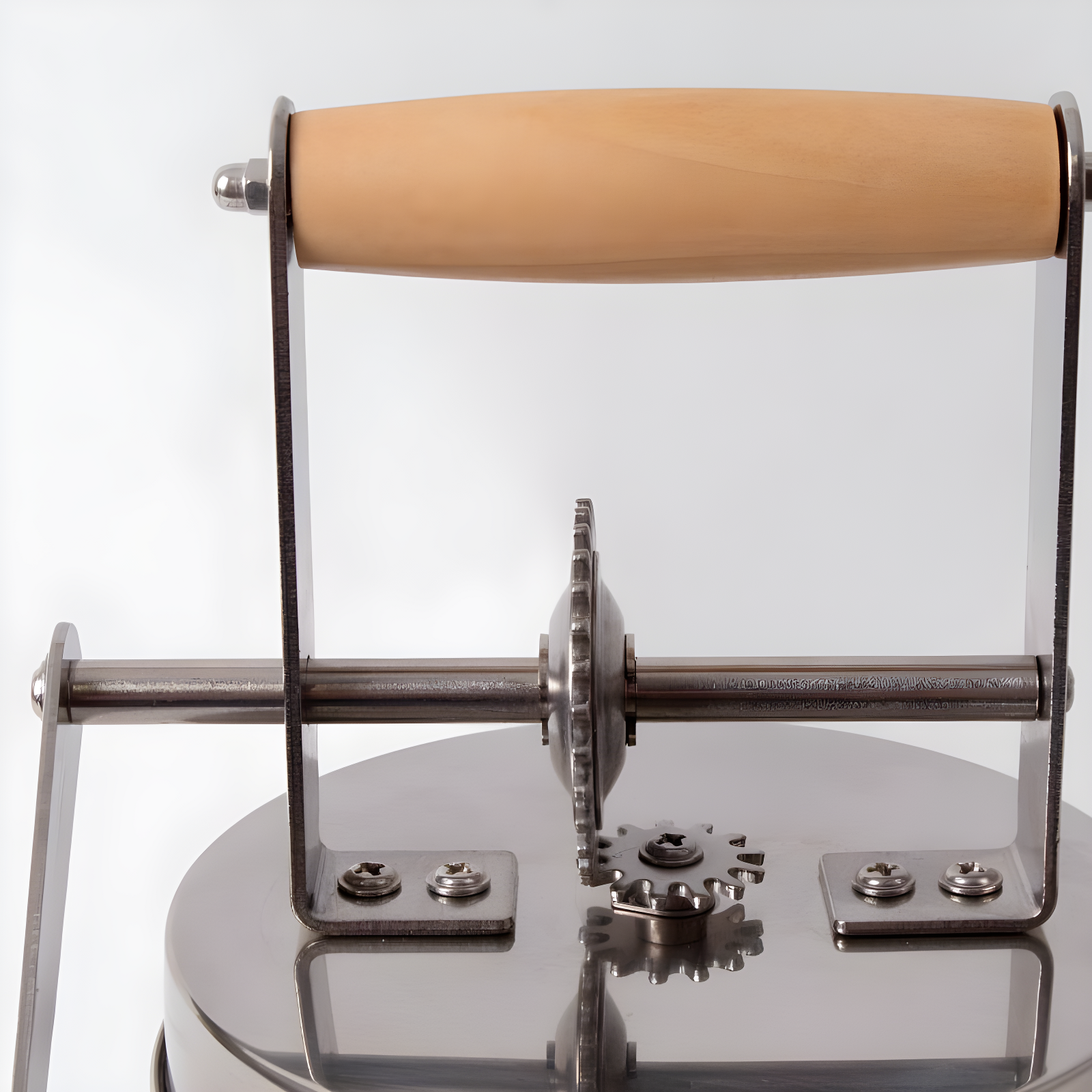 Lehman's Dazey Butter Churn, Vintage Style Non-Electric Hand Crank, Makes up to 8 oz in 10 to 15 Minutes, 11 inches high
