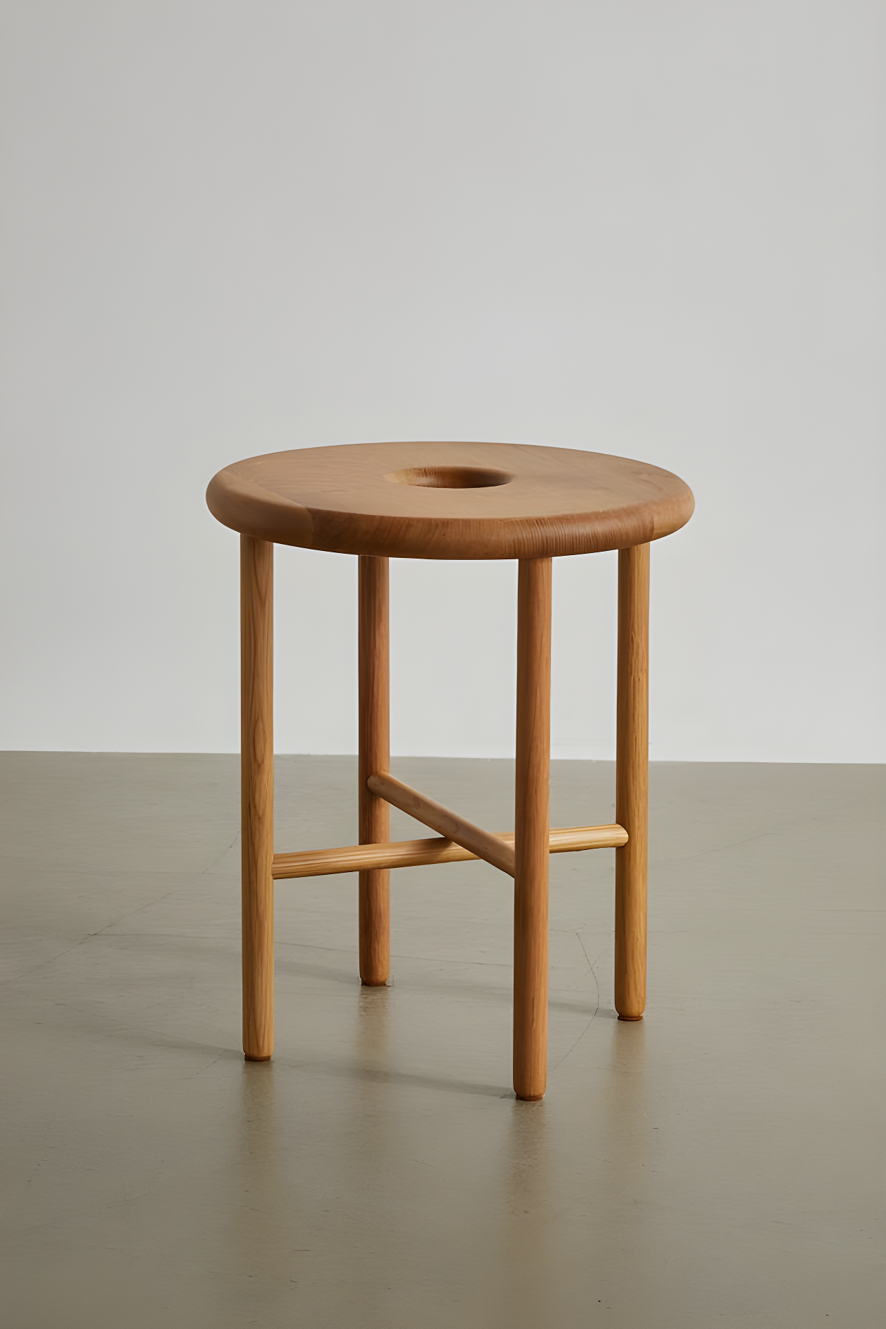 Axel Oak Stool