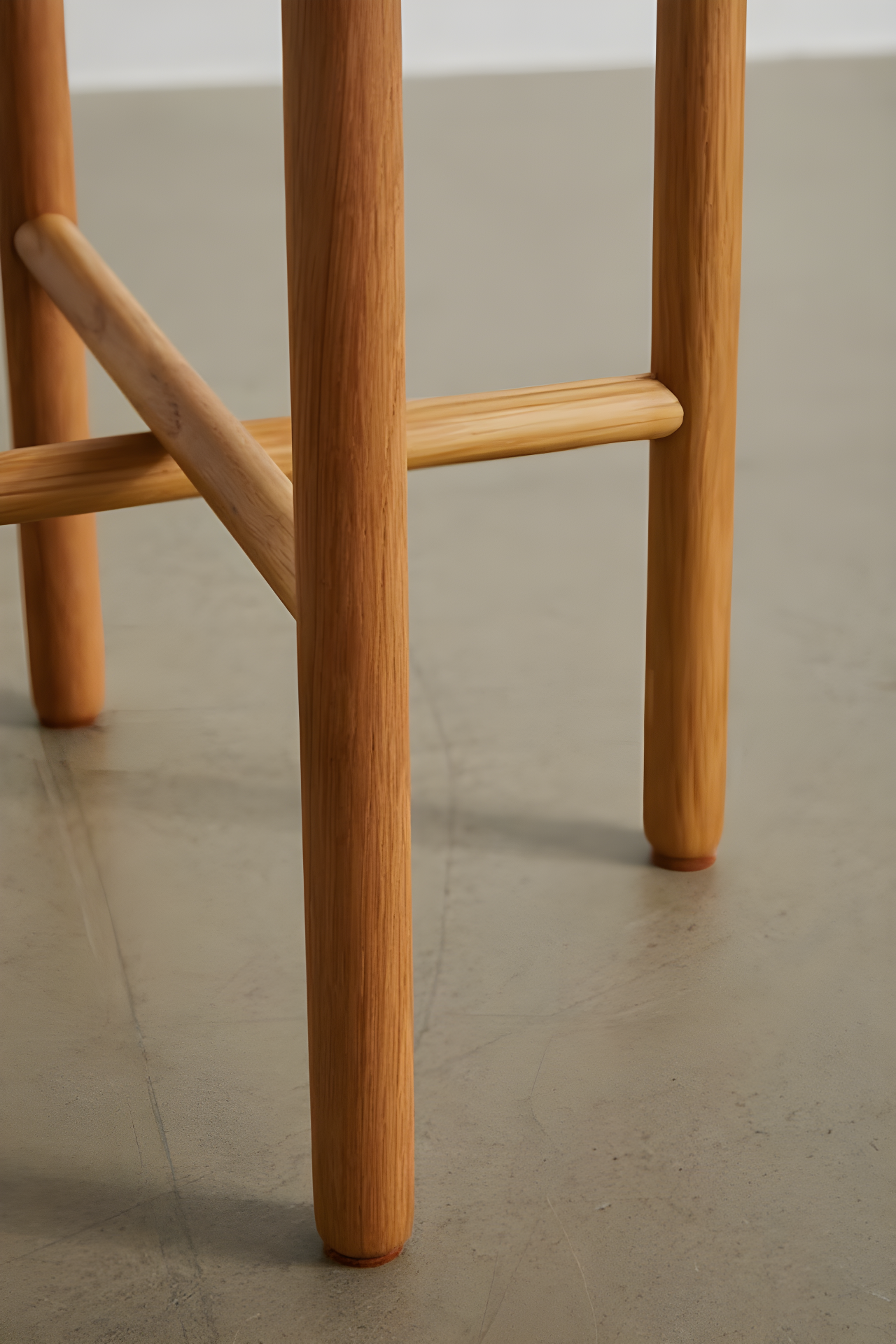 Axel Oak Stool