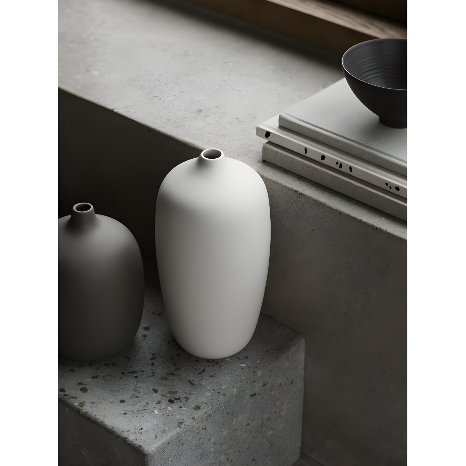 CEOLA Ceramic Table Vase 10''