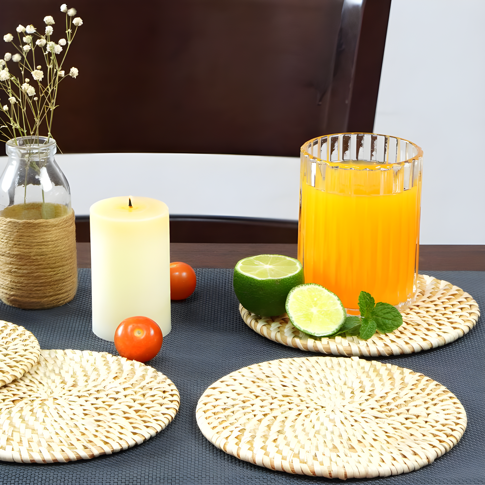 Vintiquewise Set of 4 Decorative Round 5.25'' Natural Woven Handmade Rattan Placemats