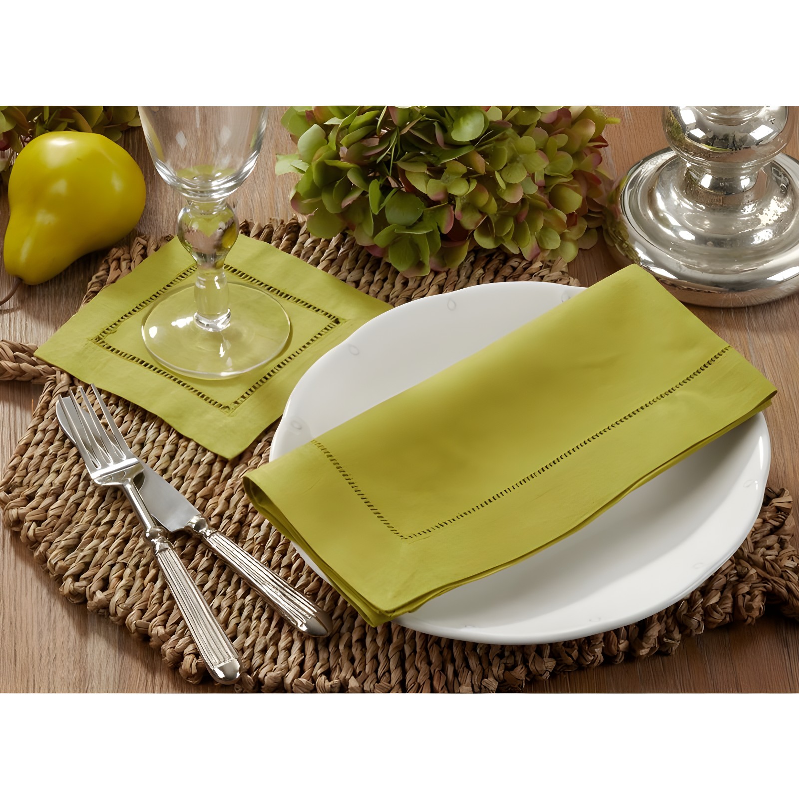 Saro Lifestyle Hemstitched Dinner Napkin (Set of 4), 20"x20", Lime