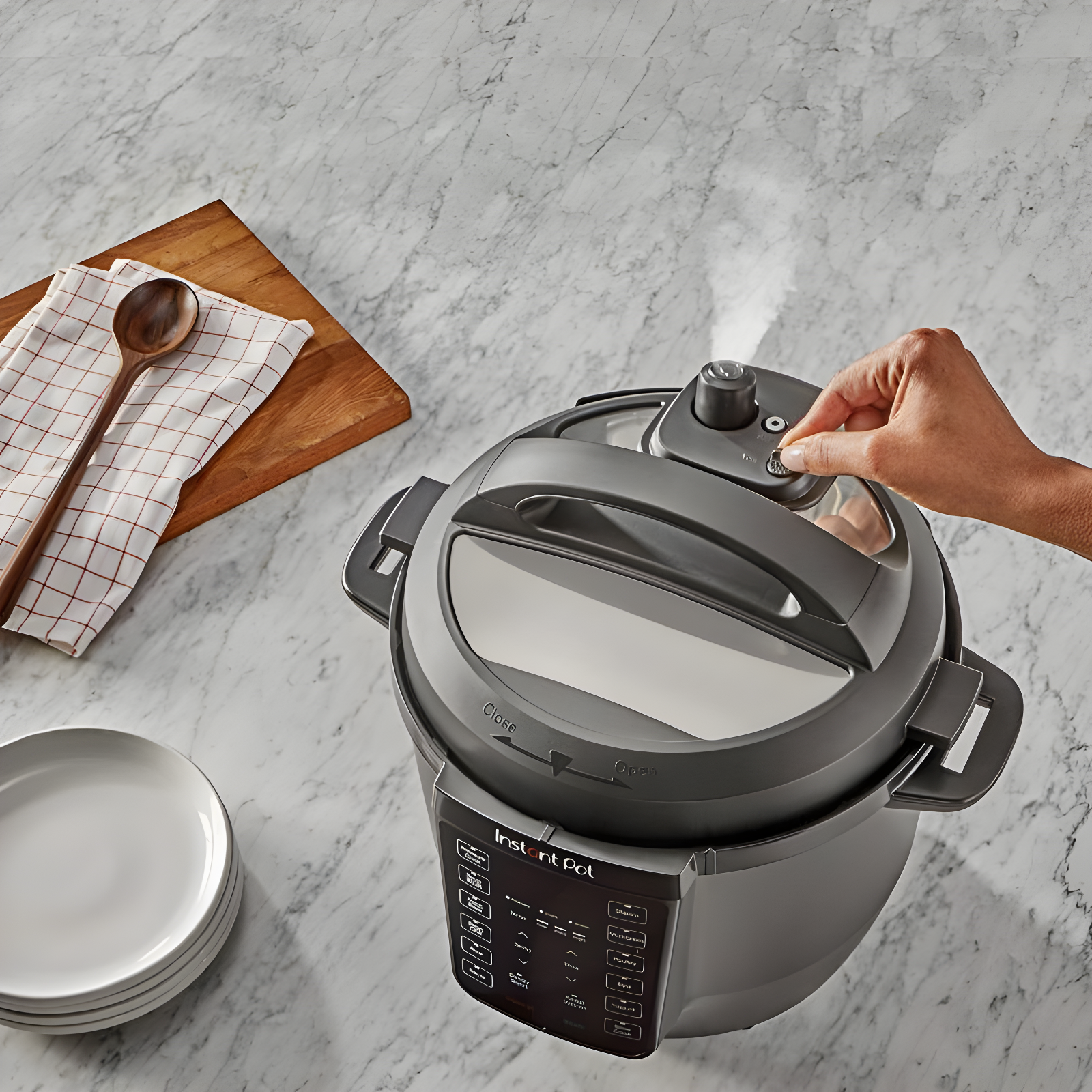 Instant Pot RIO 6qt 7-in-1 Electric Pressure Cooker & Multi-Cooker: Instapot, Slow & Rice Cooker