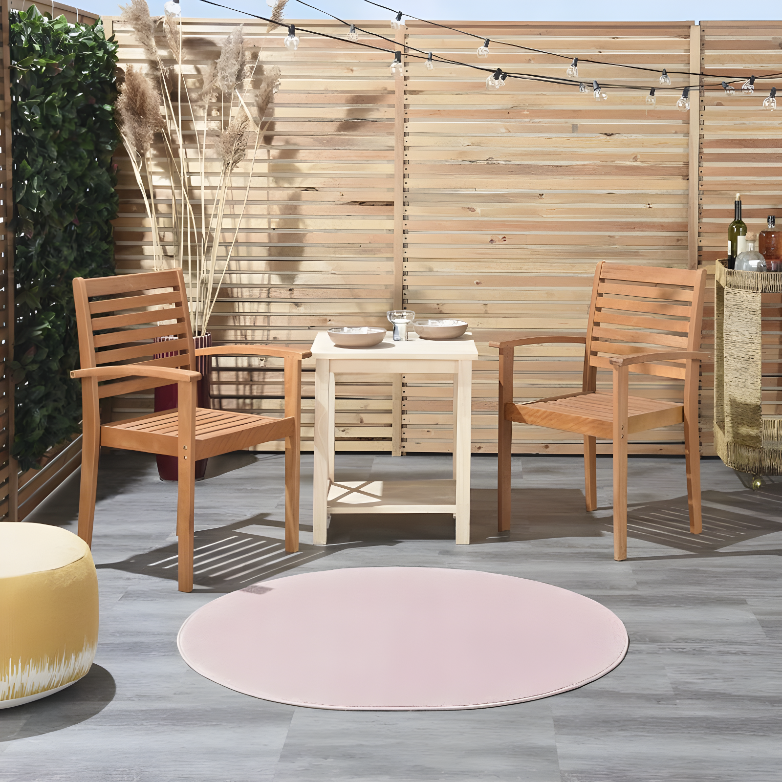 Nourison Essentials Easy Care Indoor Outdoor Area Rug - Pink 4' x Round