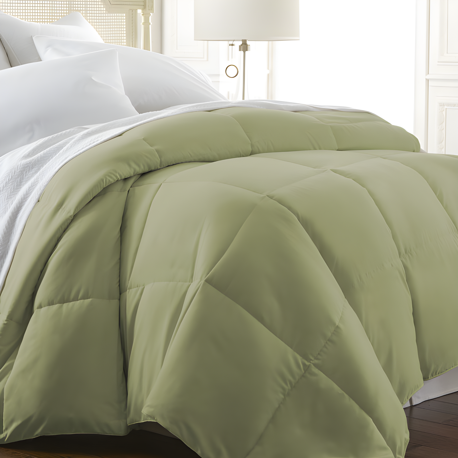 Simply Soft™ Down Alternative Comforter