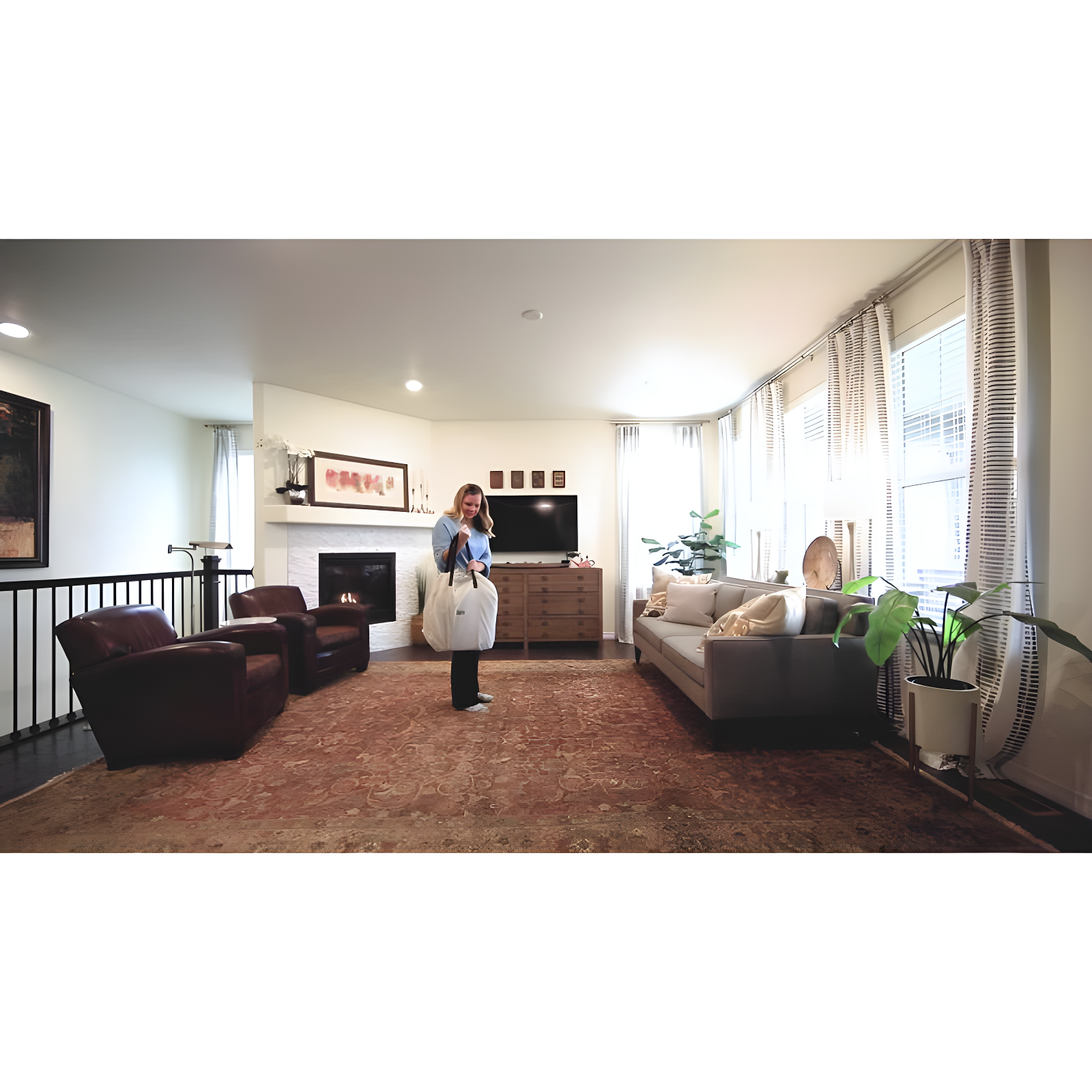 Serta 18" Pillow Top Air Mattress with Neverflat Pump - Queen