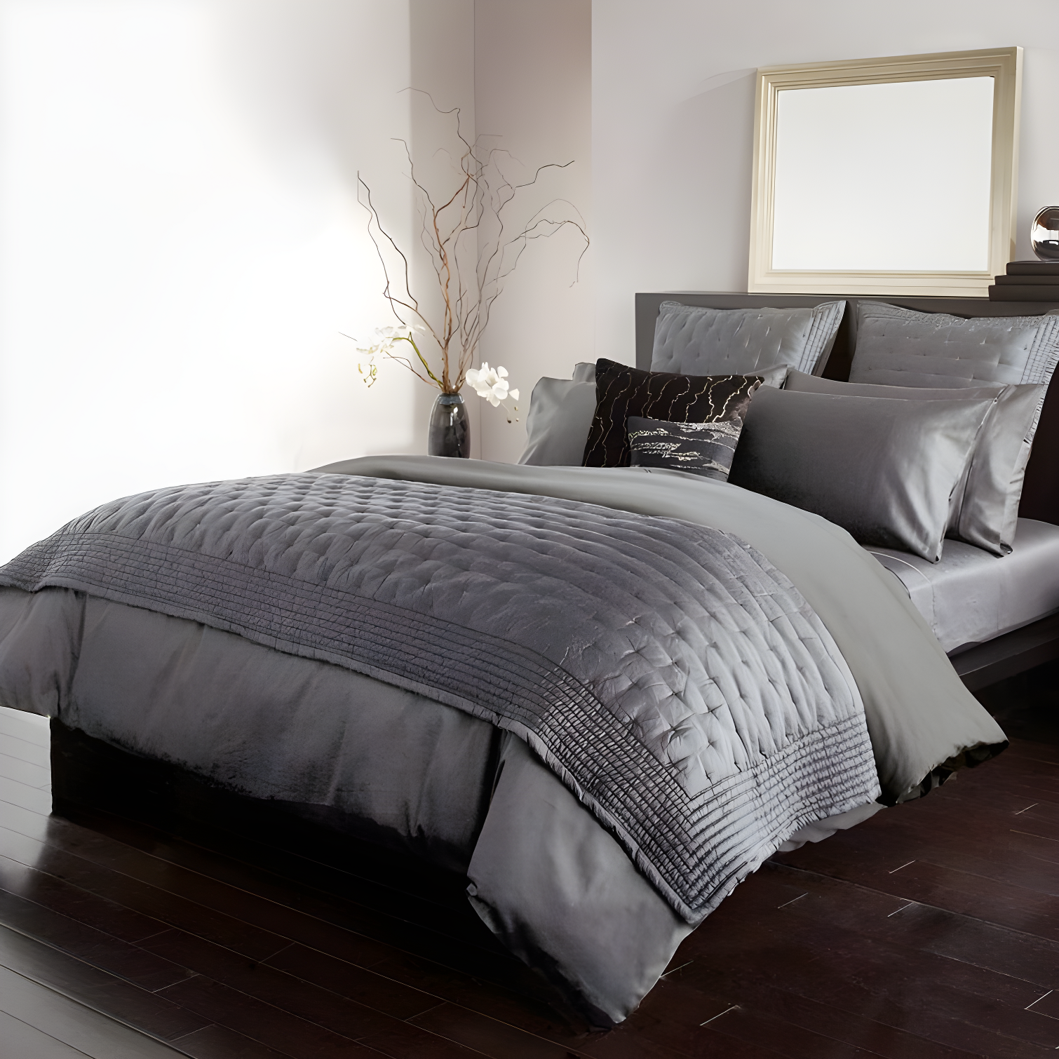 Charcoal Pure Silk Full Quilt with Subtle Tack Stitch
