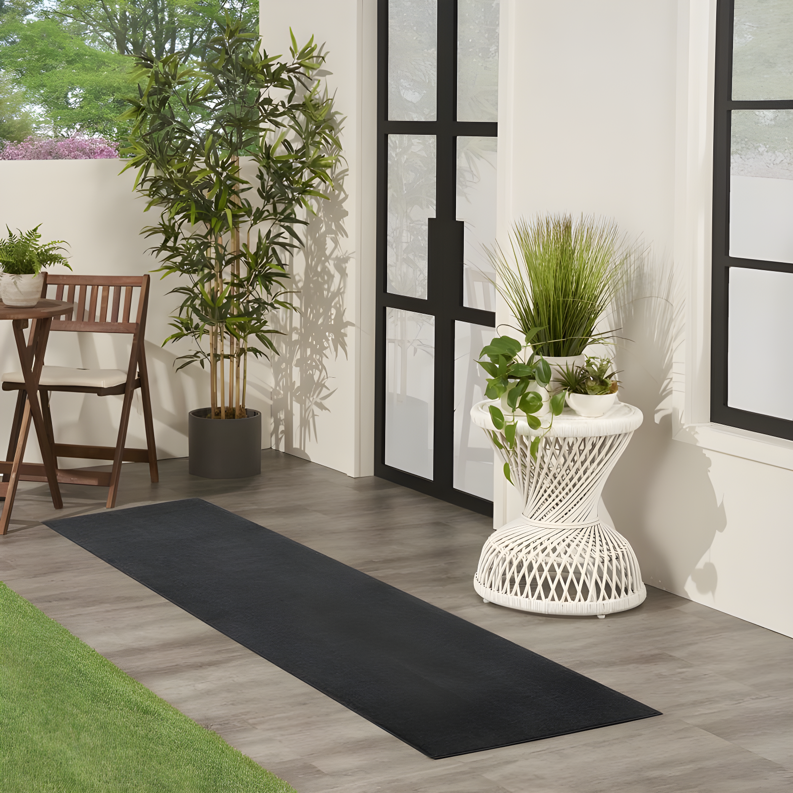 Nourison Essentials Easy Care Indoor Outdoor Area Rug - Black 2'2" x 10'