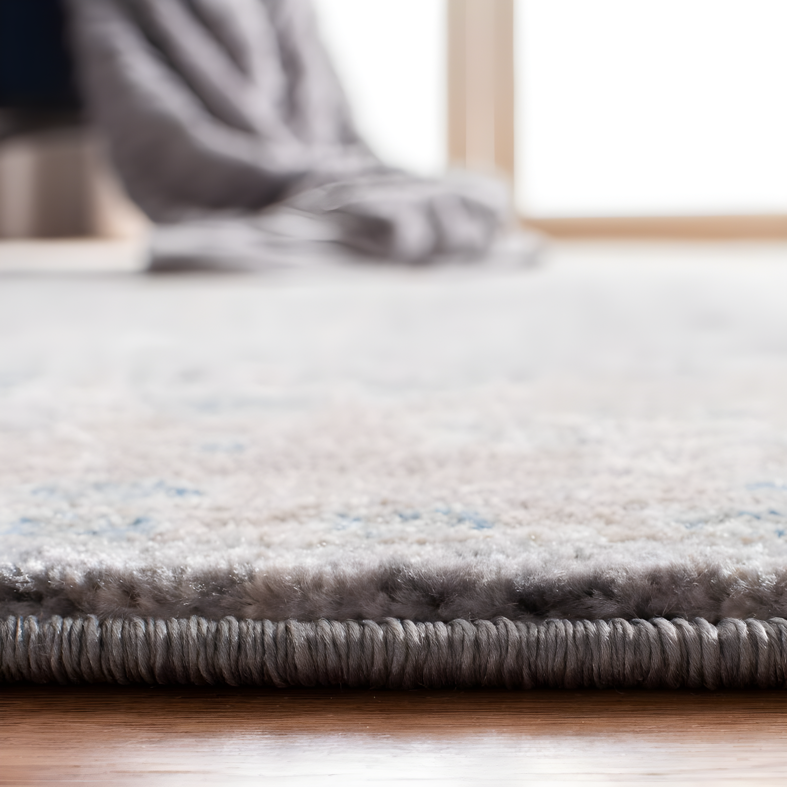 Sofia SOF330 Power Loomed Area Rug - Light Grey/Beige - 6'7"x6'7" - Safavieh.