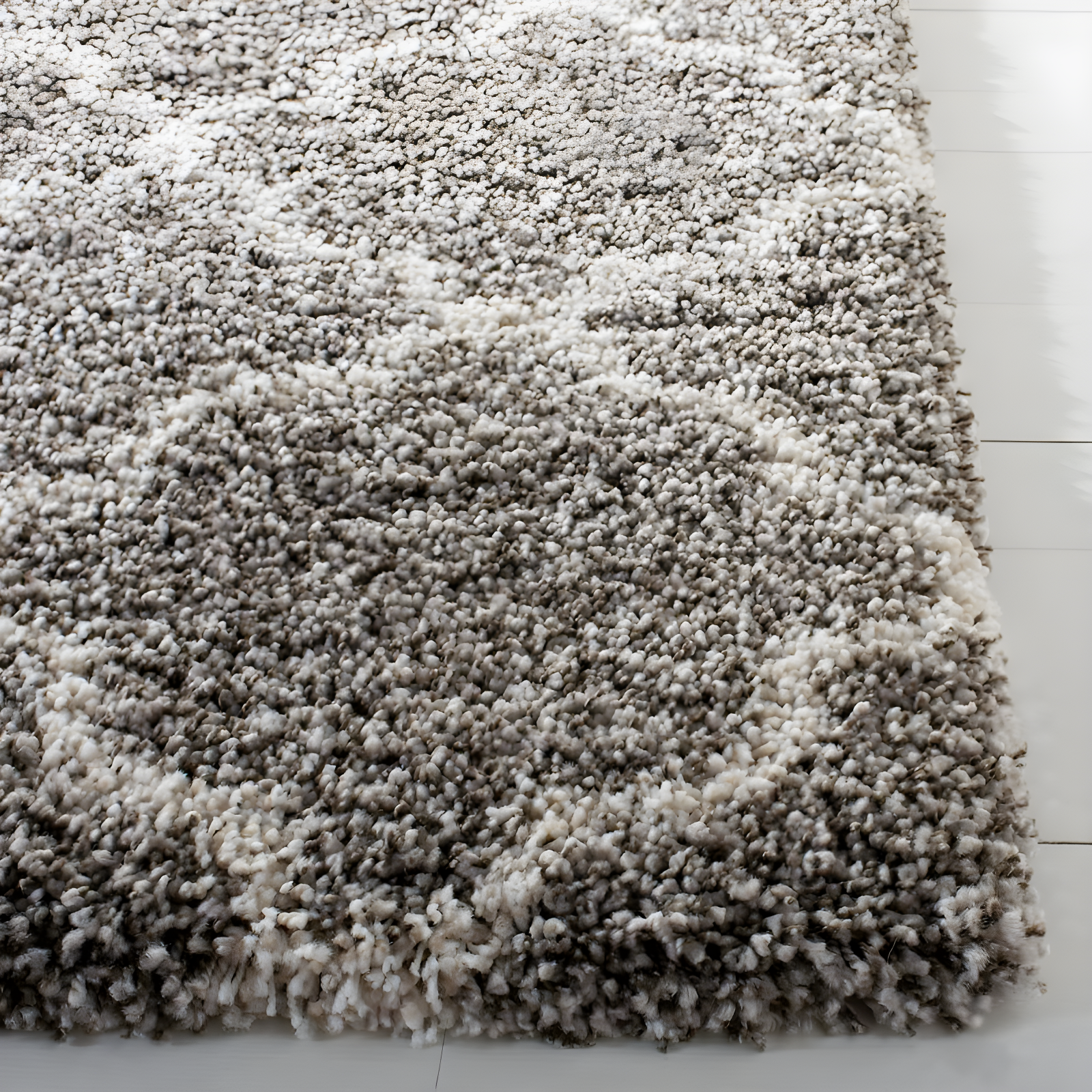 Hudson Shag SGH282 Power Loomed Indoor Area Rug - Grey/Ivory - 6'x9' - Safavieh