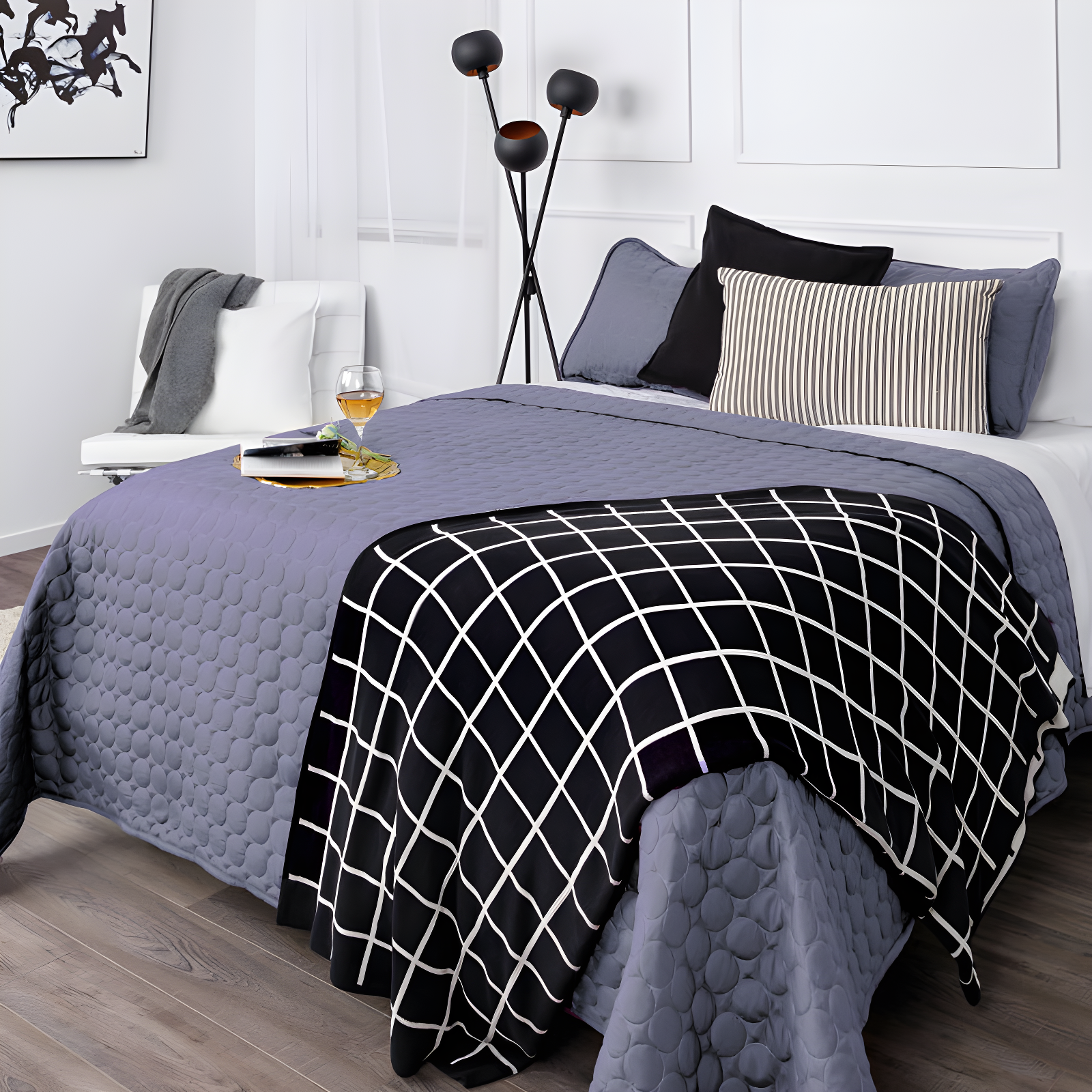 Southshore Fine Linens Lightweight Oversized Reversible Quilt Set with shams