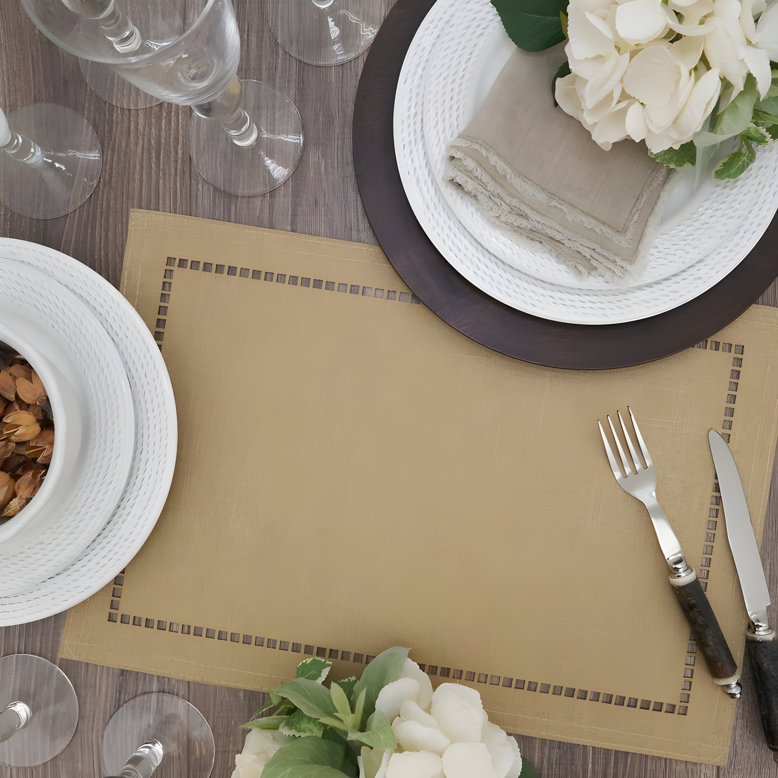 Saro Lifestyle Placemats With Laser-Cut Hemstitch Design, Beige, (Set of 4 pcs)