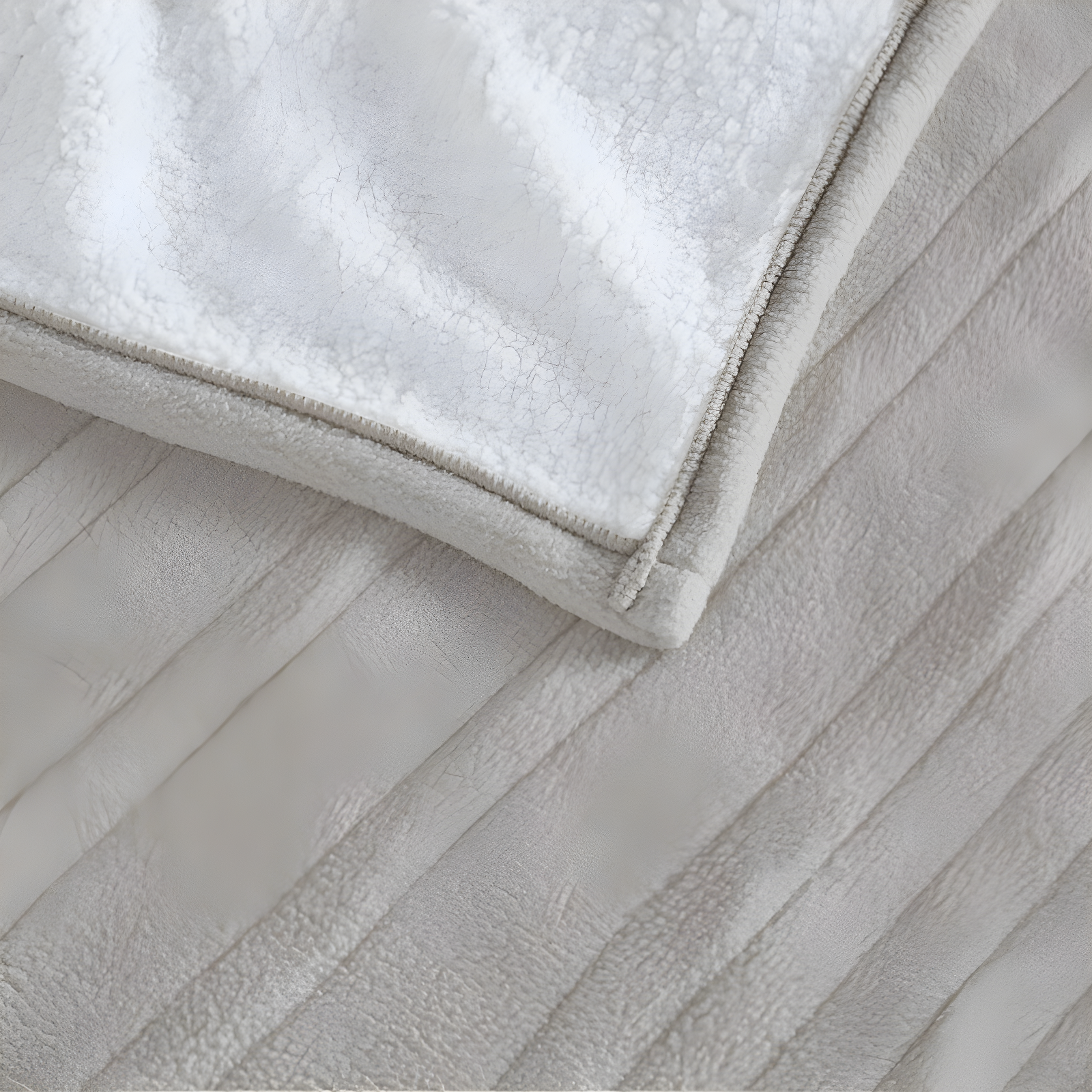 Serta Fleece to Sherpa Heated Blanket