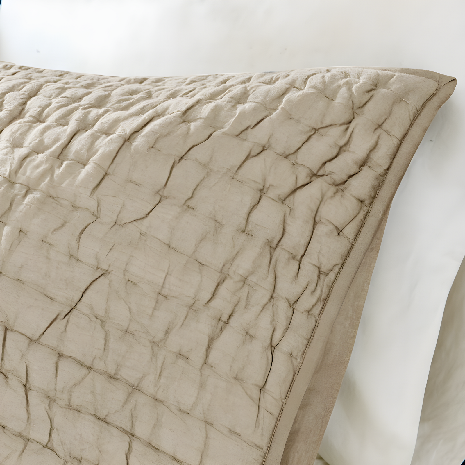 Madison Park Signature Serene 3 Piece Hand Quilted Cotton Quilt Set