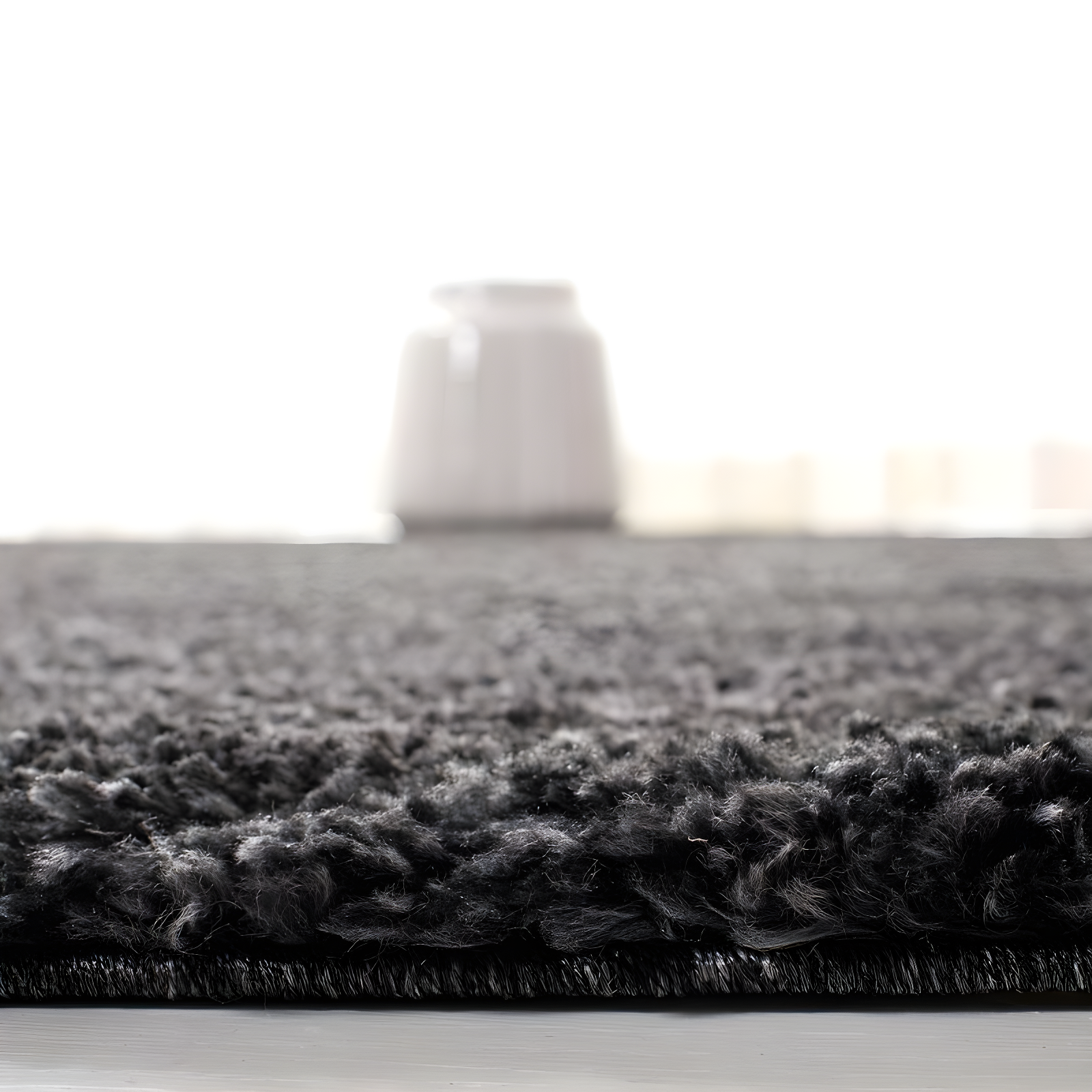 August Shag 900 AUG900 Power Loomed Indoor Area Rug - Charcoal - 4'x6' - Safavieh