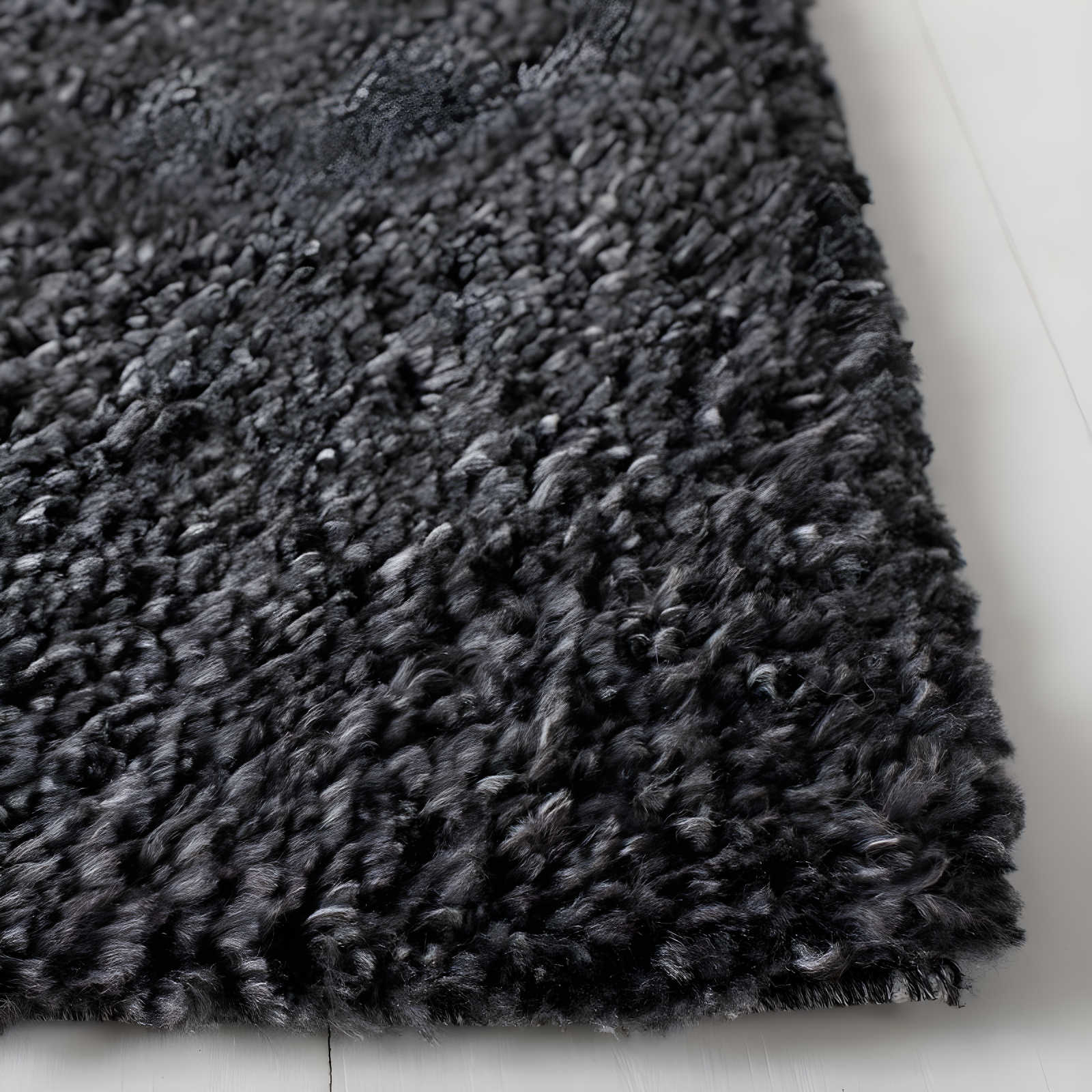 August Shag 900 AUG900 Power Loomed Indoor Area Rug - Charcoal - 4'x6' - Safavieh