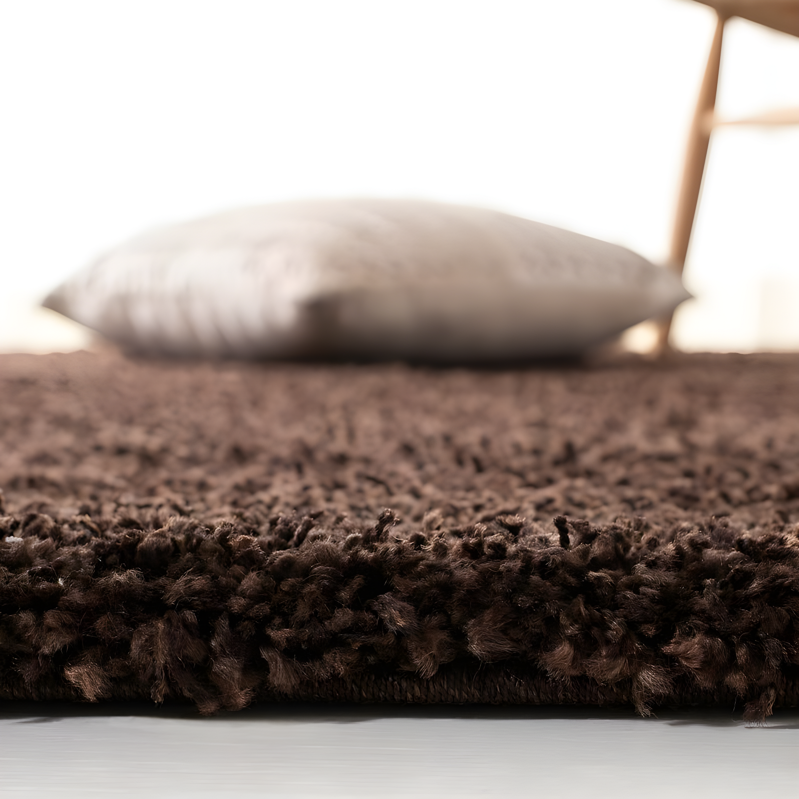 Shag SG151 Power Loomed Indoor Area Rug - Brown - 5'3"x7'6" - Safavieh.