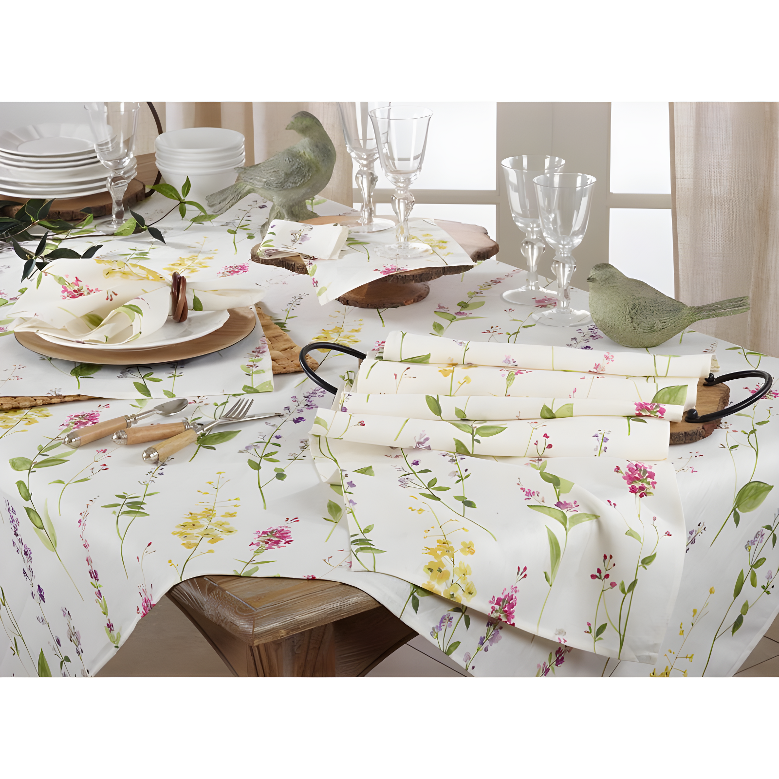 Saro Lifestyle Watercolor Floral Stems Runner, Off-White, 16" x 72"