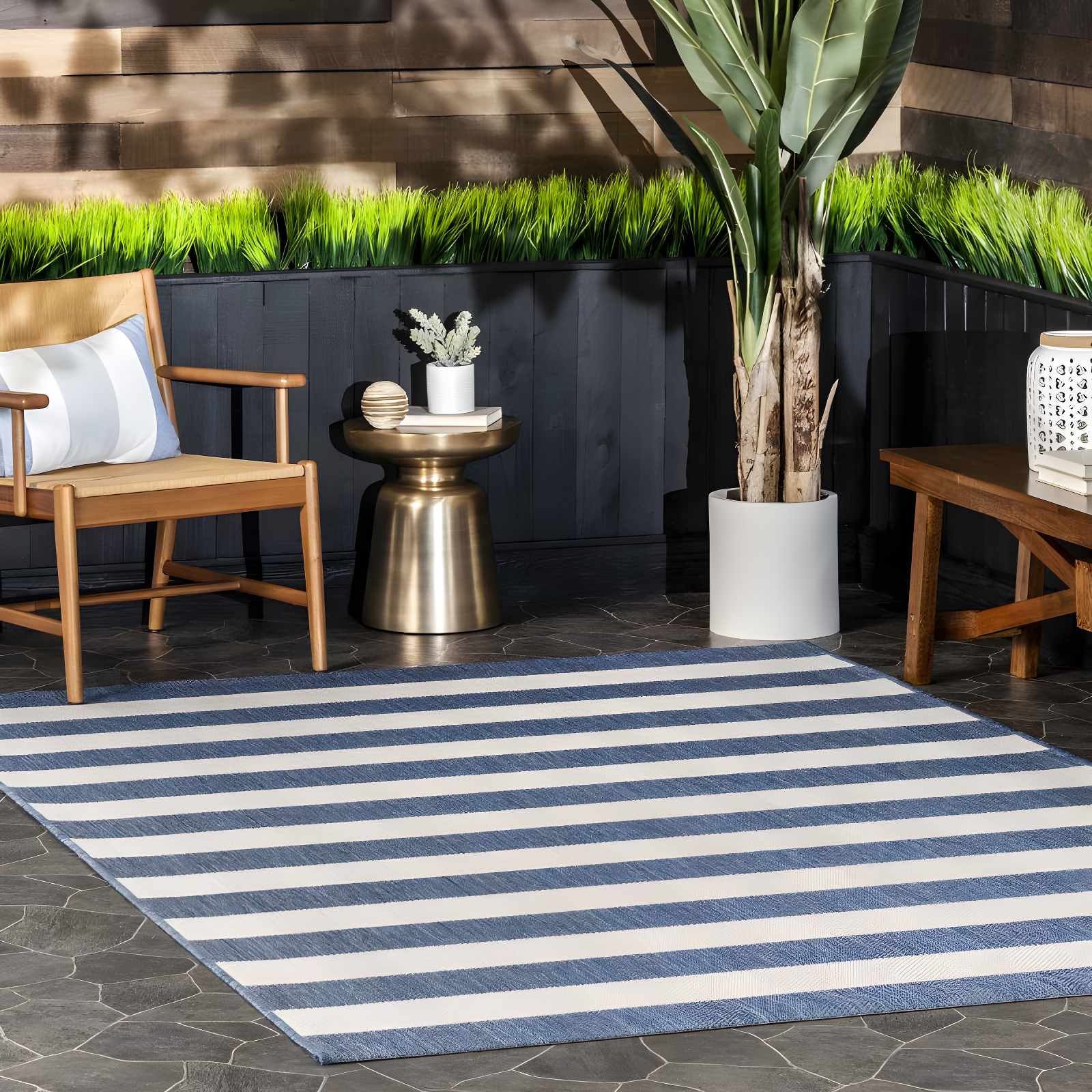 Nuloom Alexis Striped 5x8 Indoor/Outdoor Area Rug for Living Room Patio Deck Front Porch Kitchen, Blue/Ivory