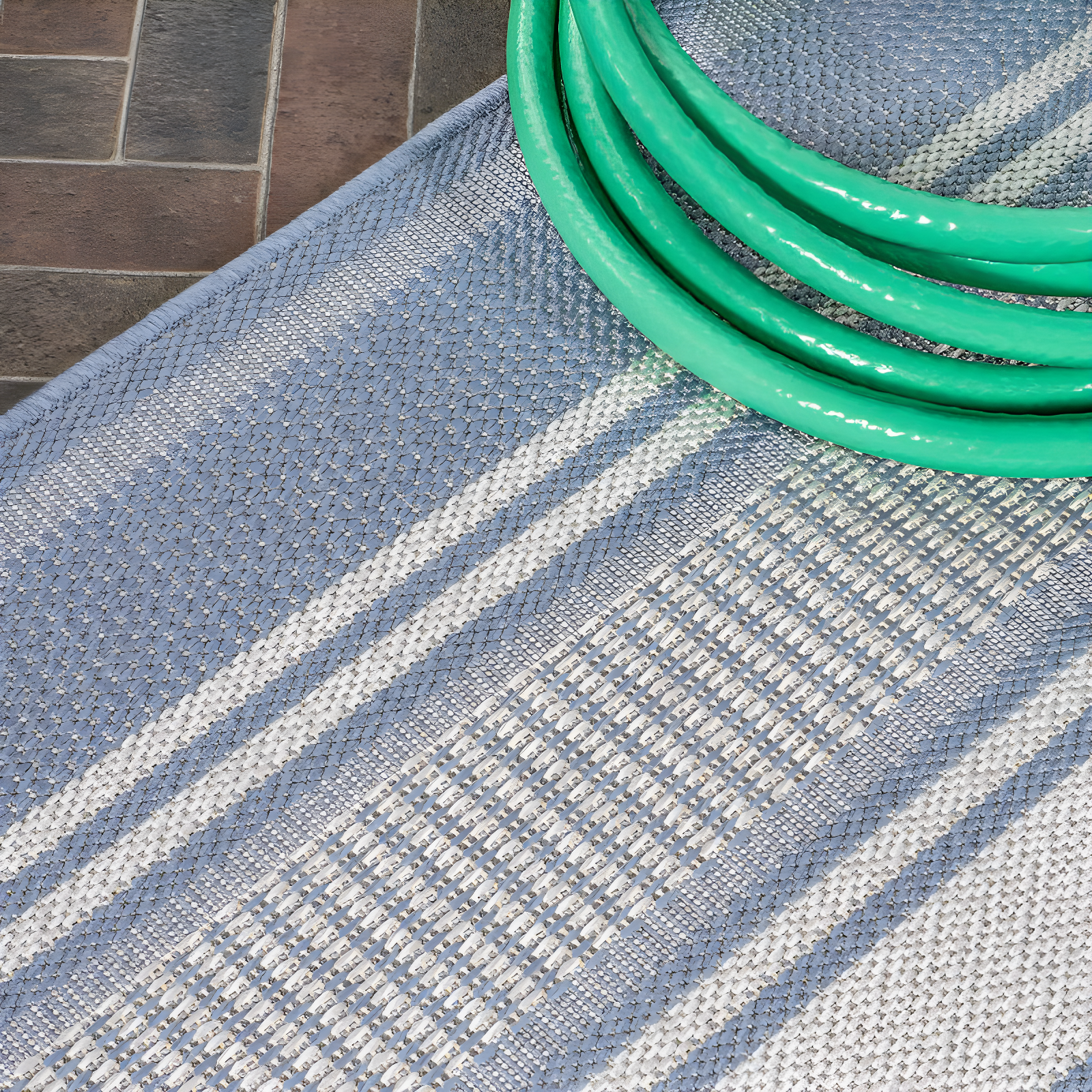8' x 10' Haynes Modern Double Stripe Indoor/Outdoor Area Rug, Blue/Light Gray - JONATHAN Y