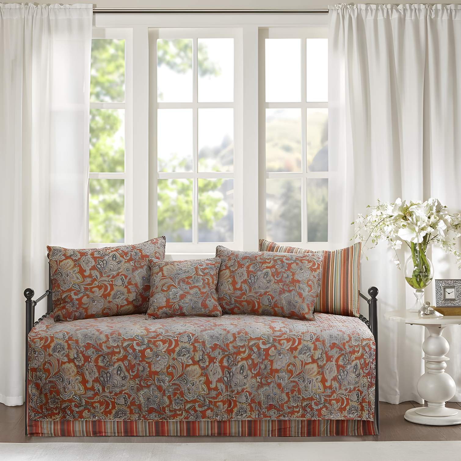 Traditional Cotton Paisley Quilt Set