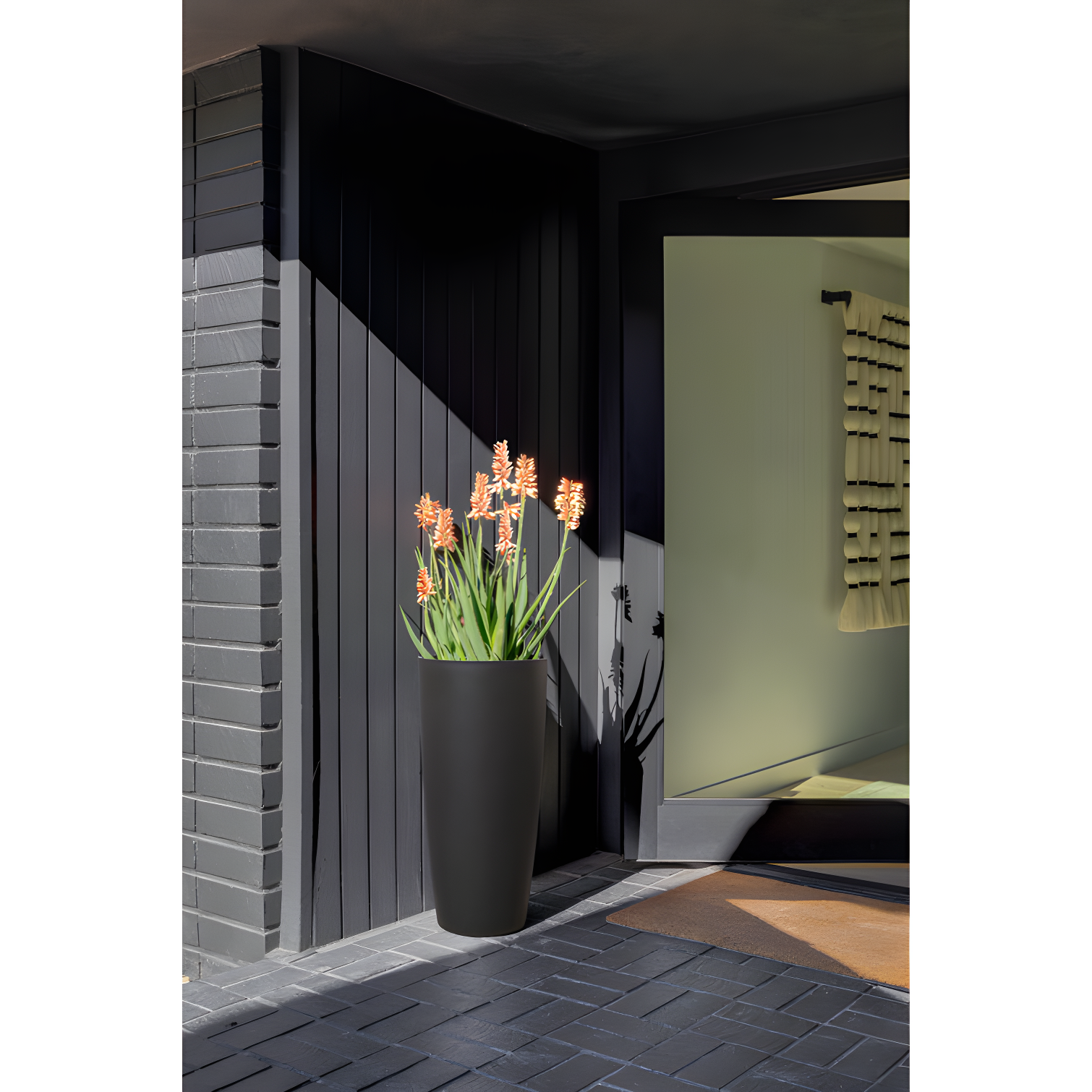 Mason Series Selena Planter