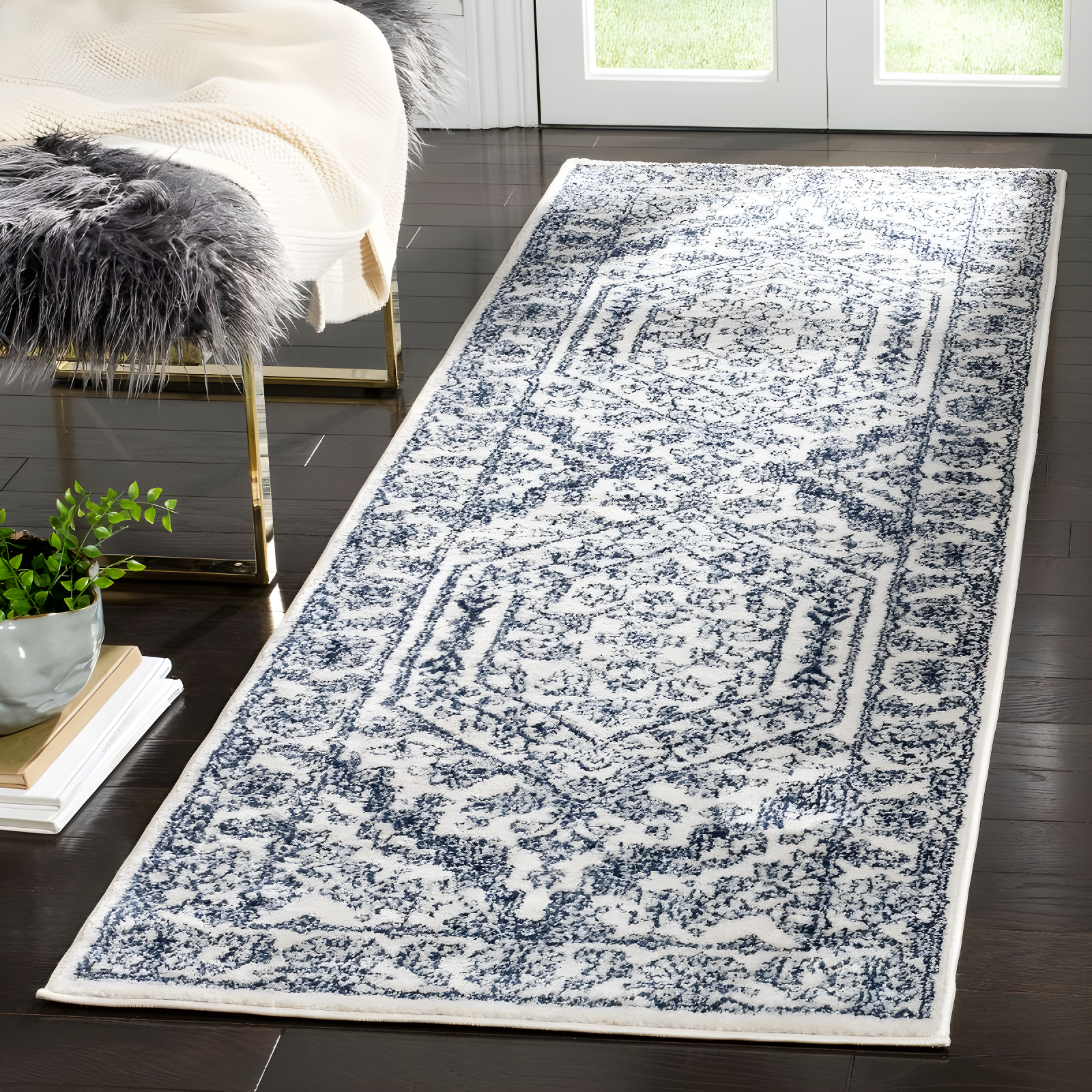 Adirondack ADR108 Power Loomed Runner Rug - Ivory/Navy - 2'6"x12' - Safavieh.
