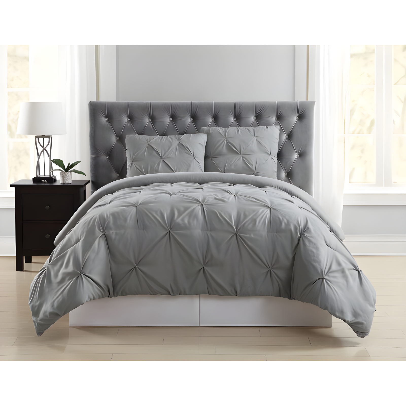 Solid Modern & Contemporary Comforter Set