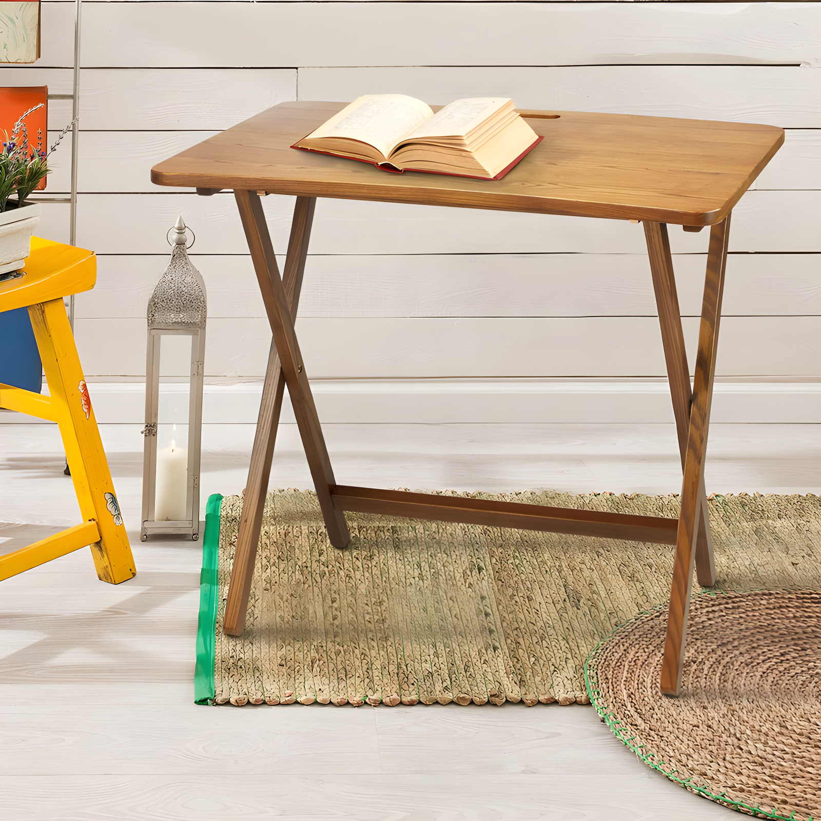 Cima 28'' Folding Table