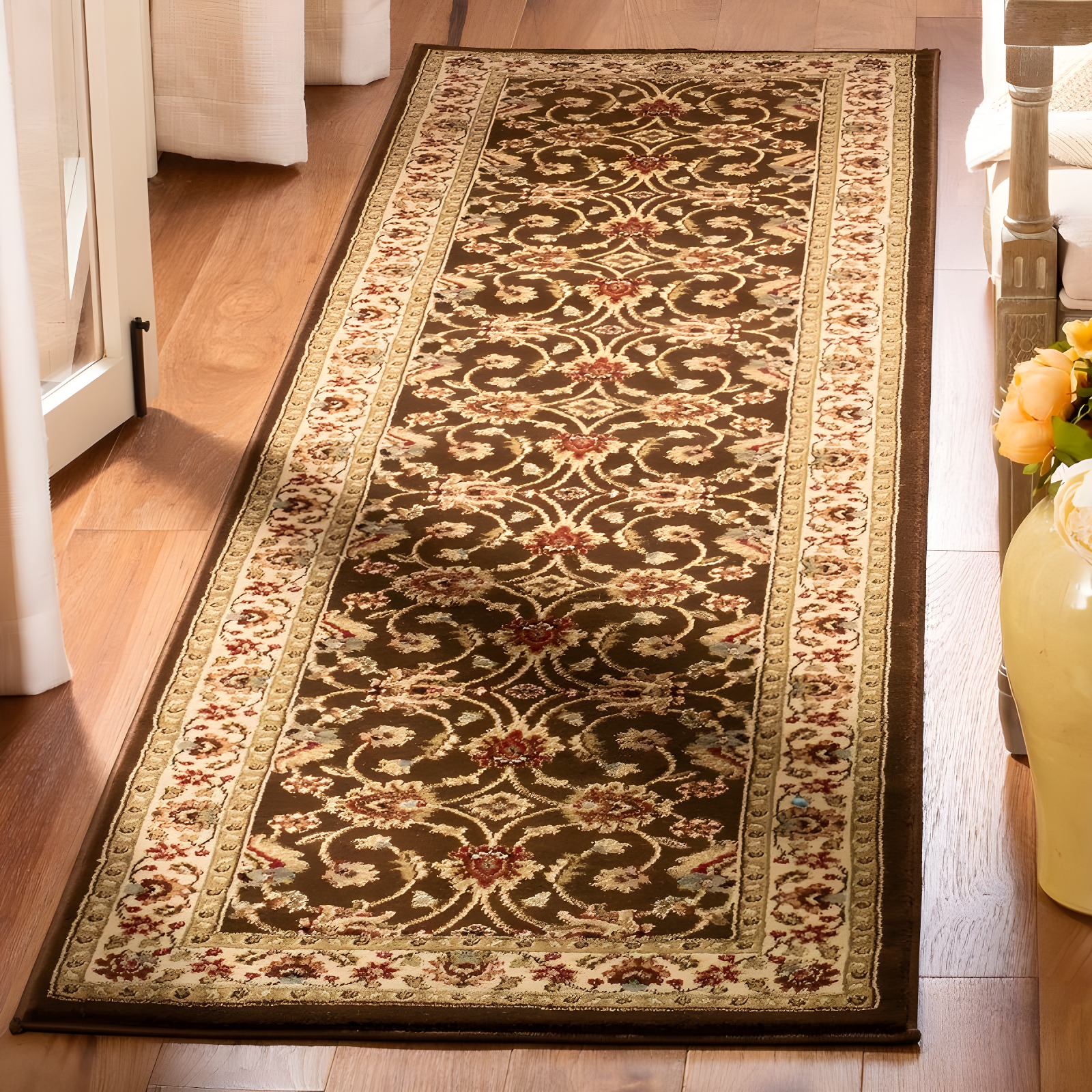 Lyndhurst LNH553 Power Loomed Runner Rug - Brown/Ivory - 2'3"x8' - Safavieh.