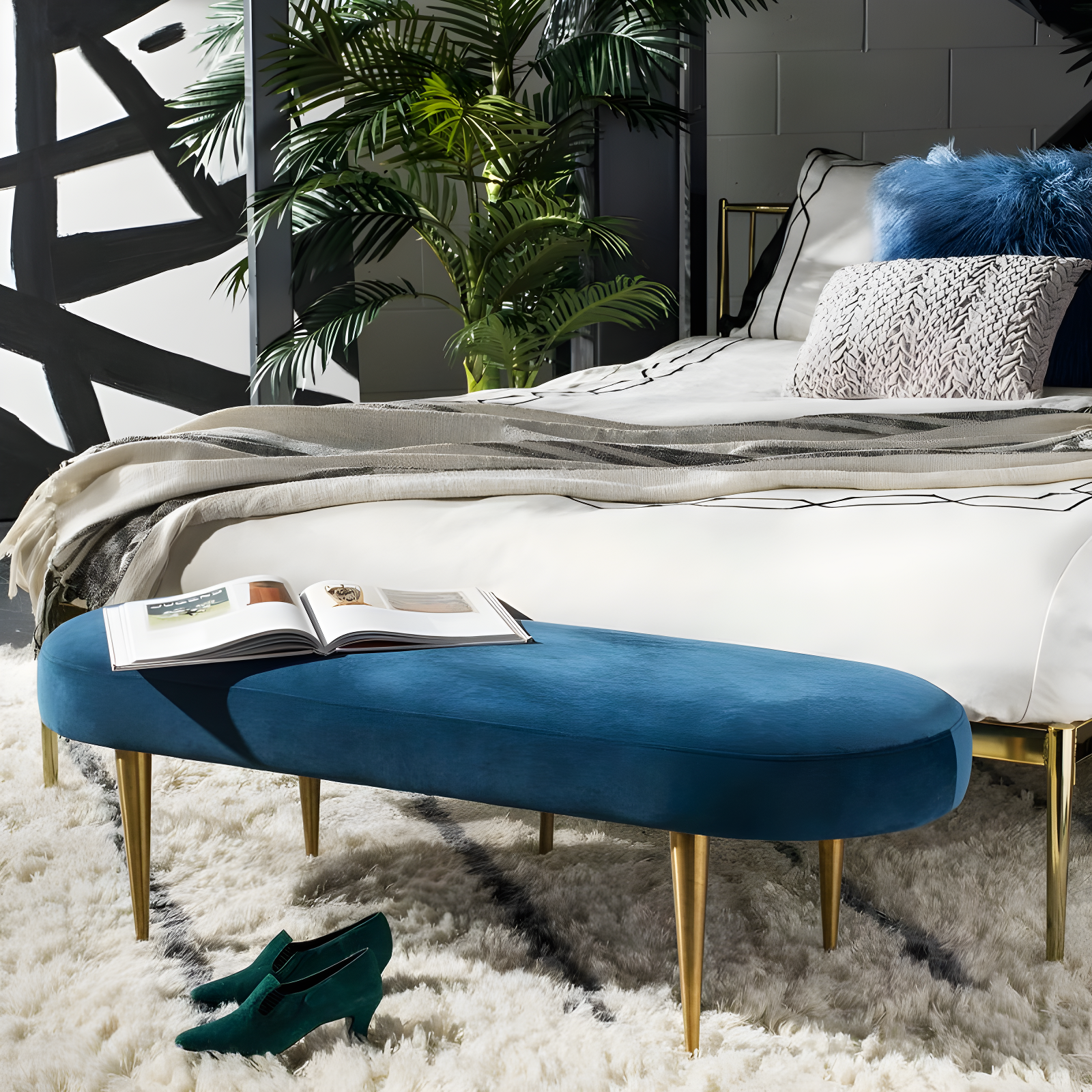 Corinne Oval Bench - SFV4704 - Navy/Gold - Safavieh Couture