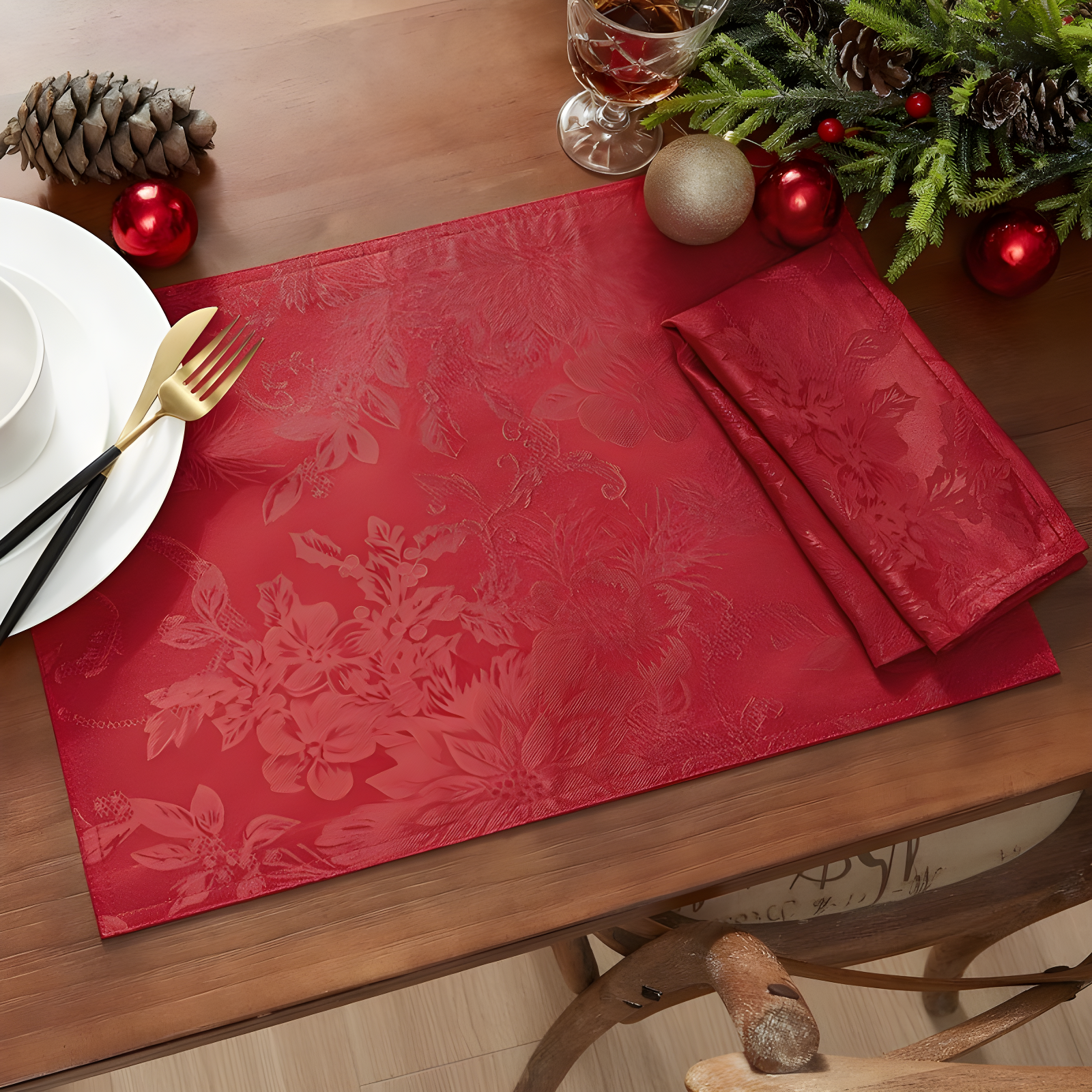 Poinsettia Elegance Jacquard Holiday Placemat, Set of 4 - 13" x 19" - Red - Elrene Home Fashions