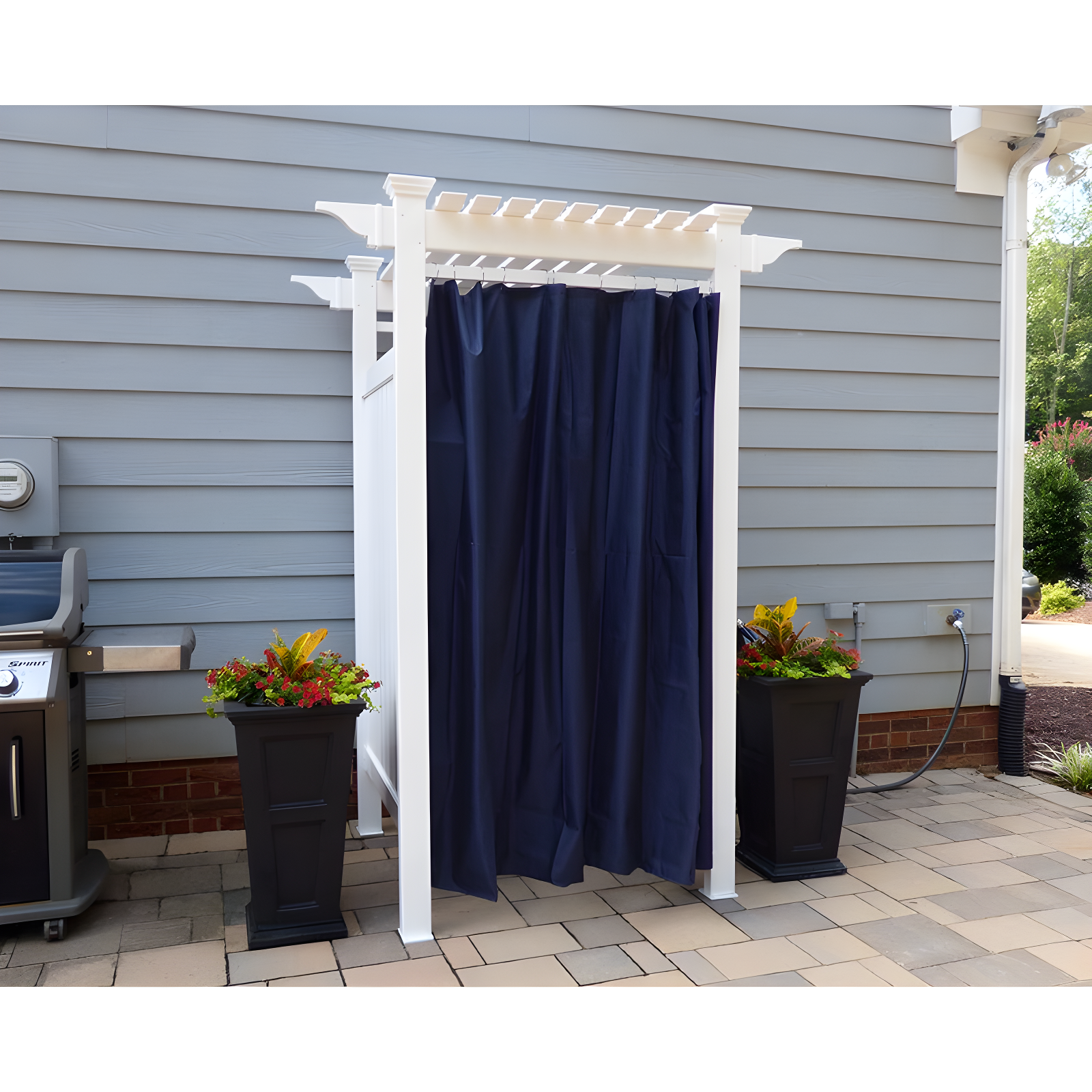 89in H x 62in W x 47in L (1 Enclosure) Zippity Oceanside Outside Shower Enclosure Kit, White Vinyl Outdoor Shower Kit for Pool Shower, Outdoor Changing Room, Beach Shower, Outdoor Bathroom ZP19024